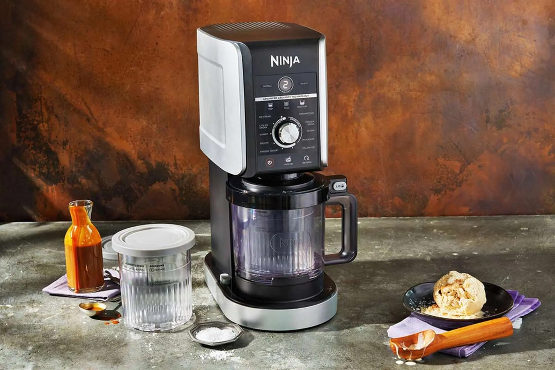 Lựa chọn máy làm kem gia đình: Bí quyết tạo nên những món tráng miệng độc đáo