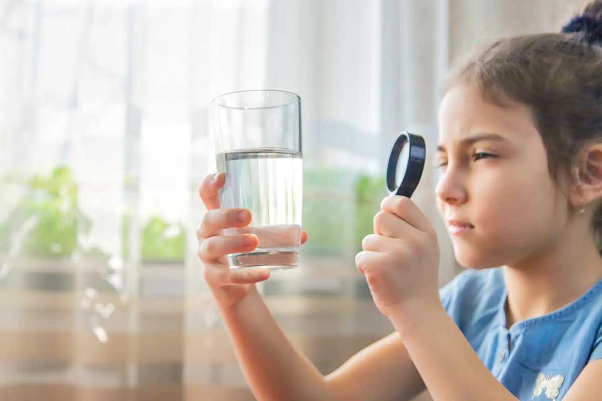Máy lọc nước có lọc được vi khuẩn không? Bí quyết chọn máy lọc nước an toàn cho gia đình