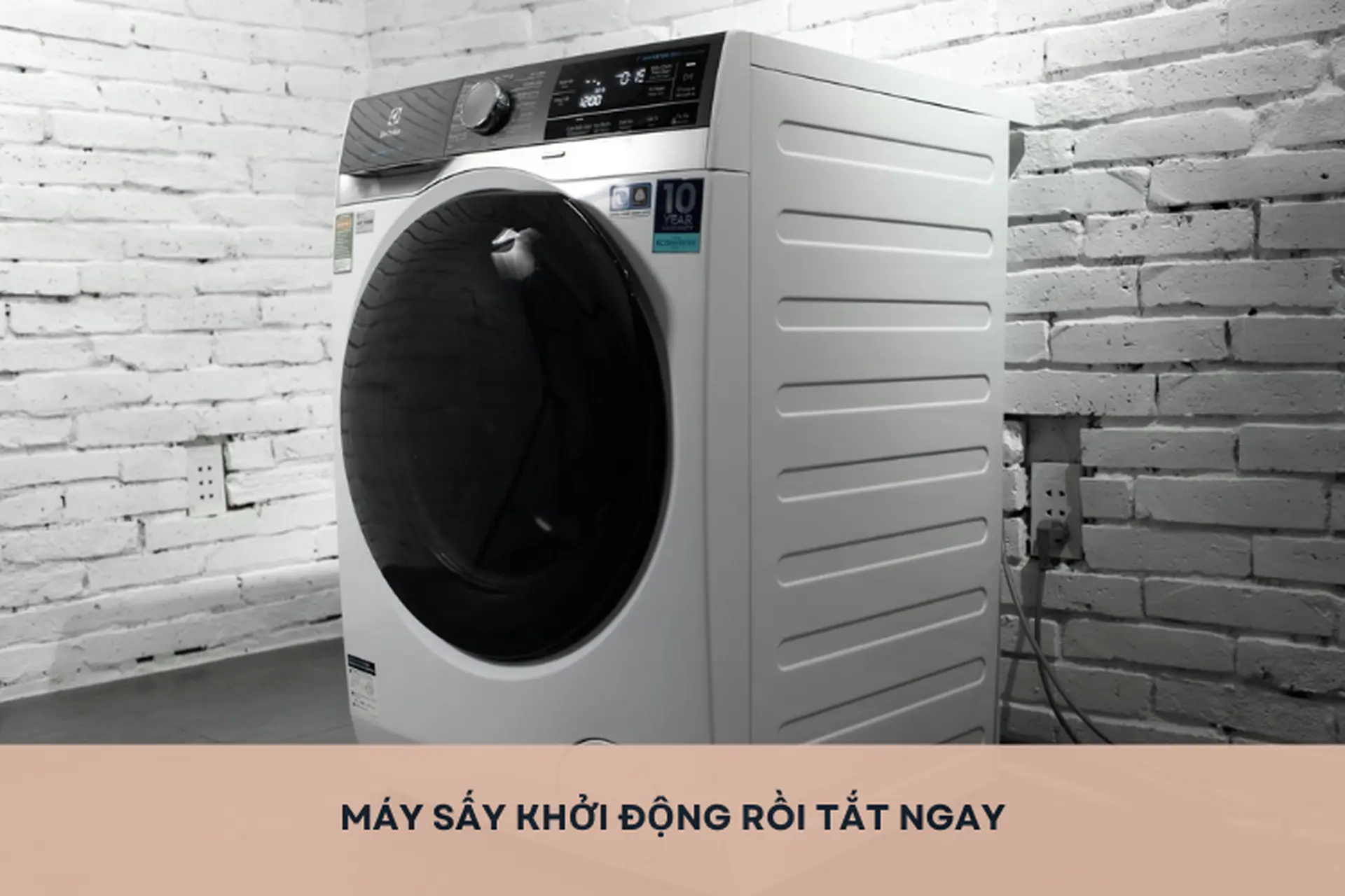 Tại sao máy sấy khởi động rồi tắt ngay? Nguyên nhân và cách khắc phục sự cố nhanh chóng, hiệu quả tại nhà