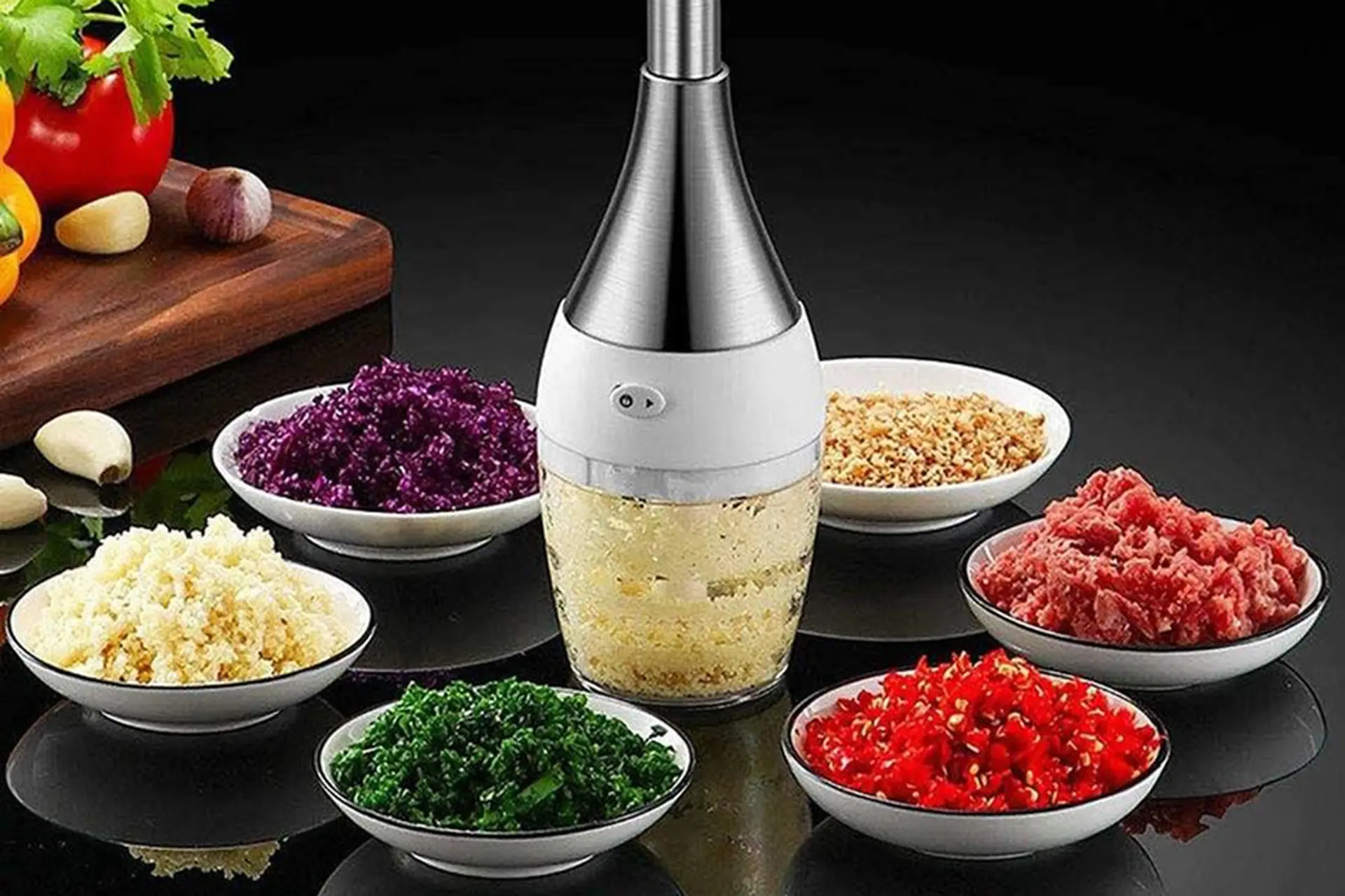 5 lợi ích bất ngờ khi dùng máy xay tỏi ớt cầm tay mà bạn có thể chưa nắm hết