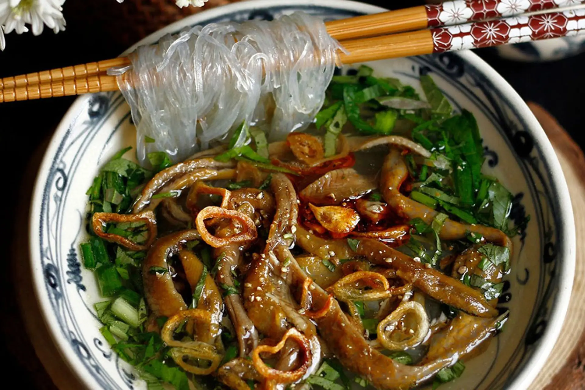 Cách làm miến lươn nước thơm ngon đậm đà tại nhà với công thức như ngoài quán