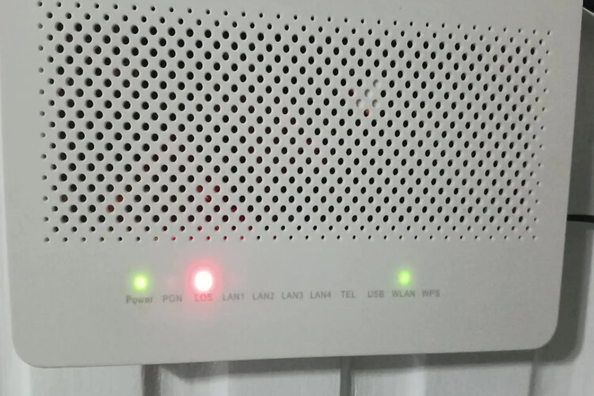 Modem Wifi nhấp nháy đèn đỏ: Xác định tình trạng lỗi và cách khắc phục hiệu quả