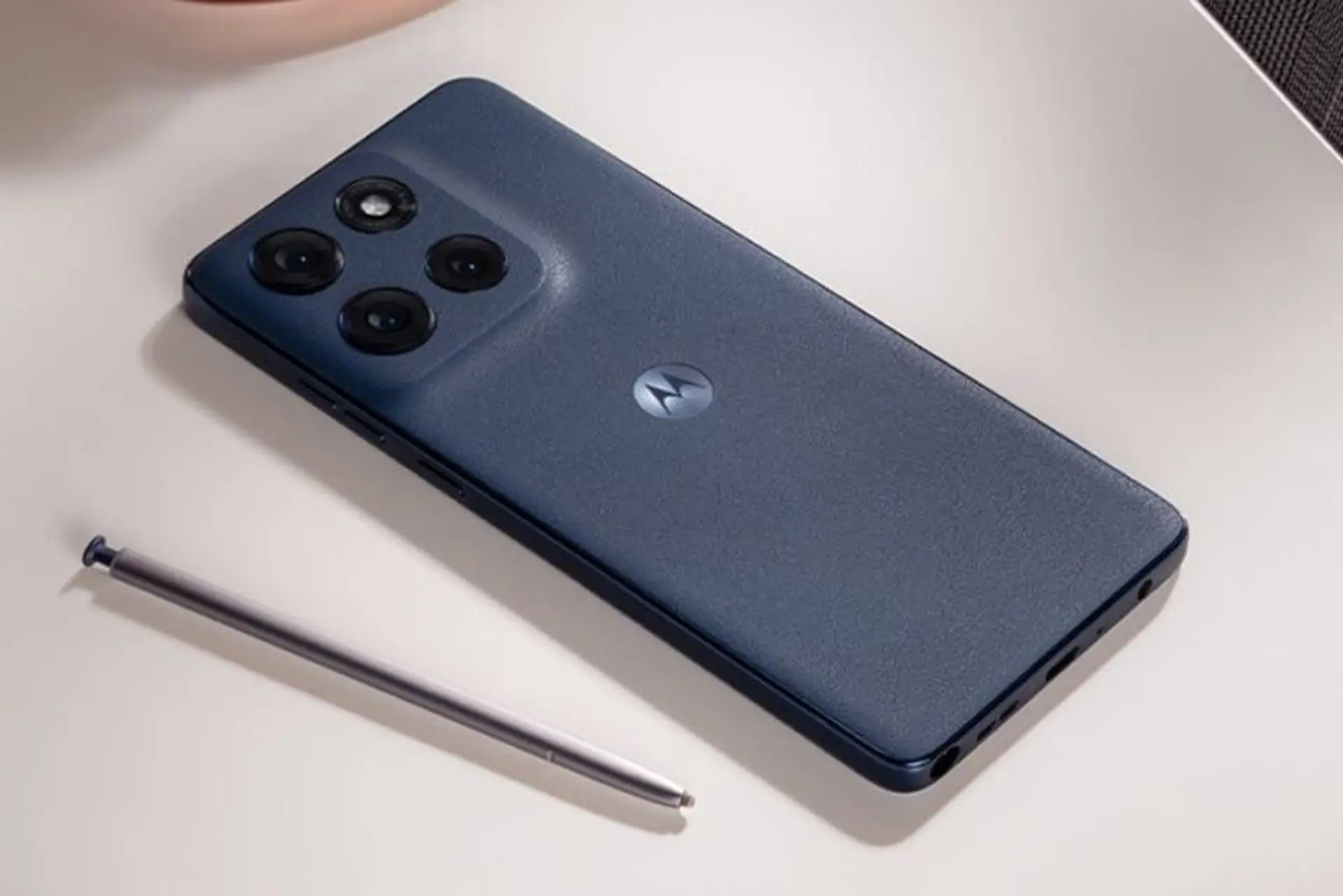 Moto G Stylus (2025) ra mắt: Vi xử lý Snapdragon 6 Gen 3, bút stylus nhạy