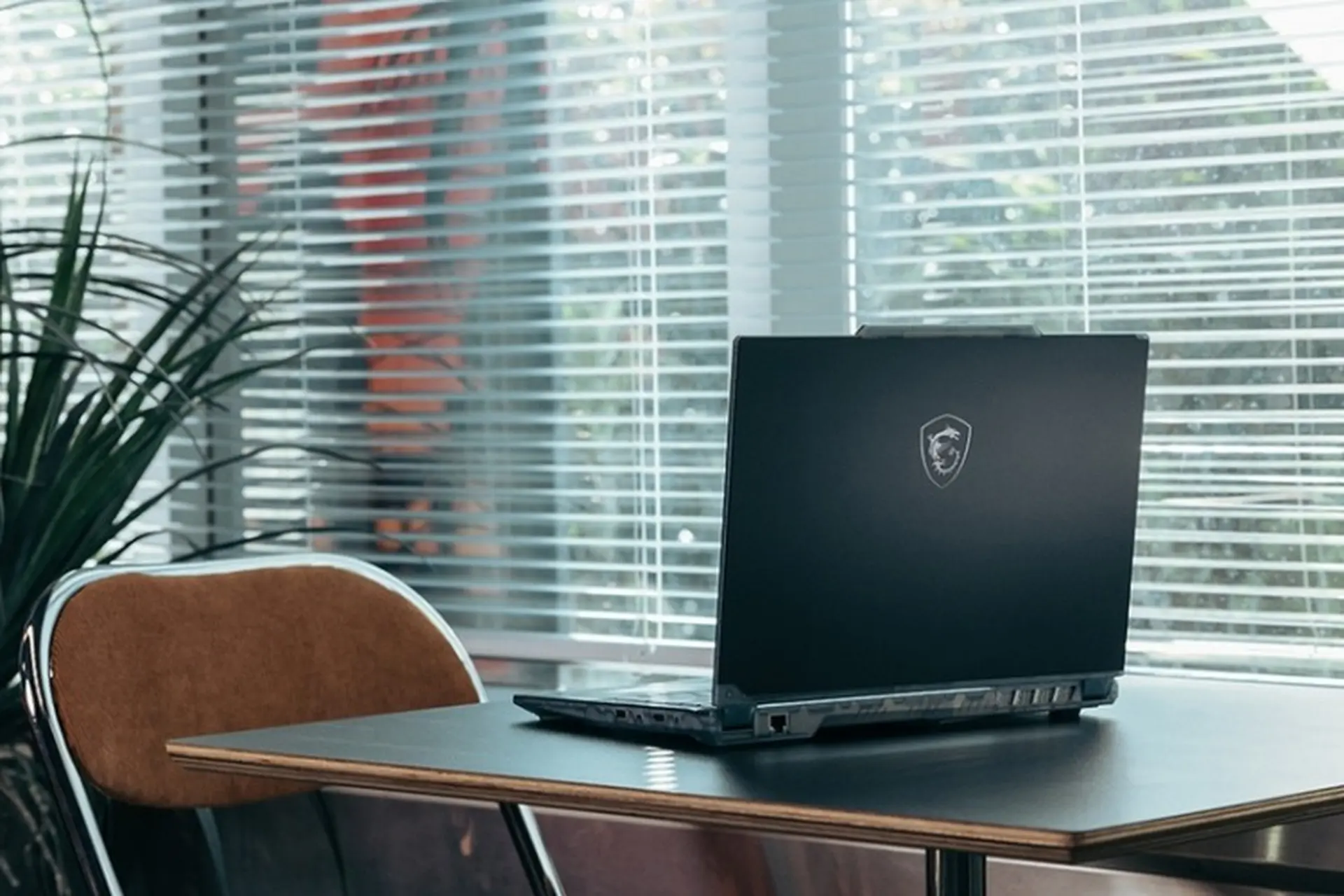 MSI Cyborg dưới 15 triệu có không? Top 5 chiếc laptop MSI Cyborg giá tốt cho game thủ