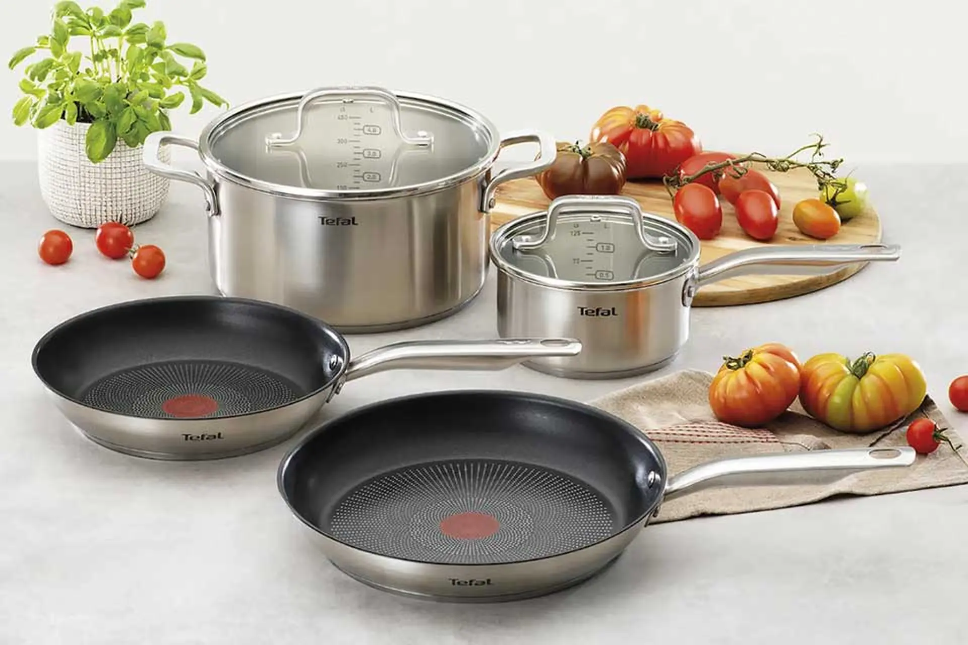 Mua chảo chống dính Tefal ở đâu chính hãng, giá tốt và yên tâm sử dụng lâu dài?