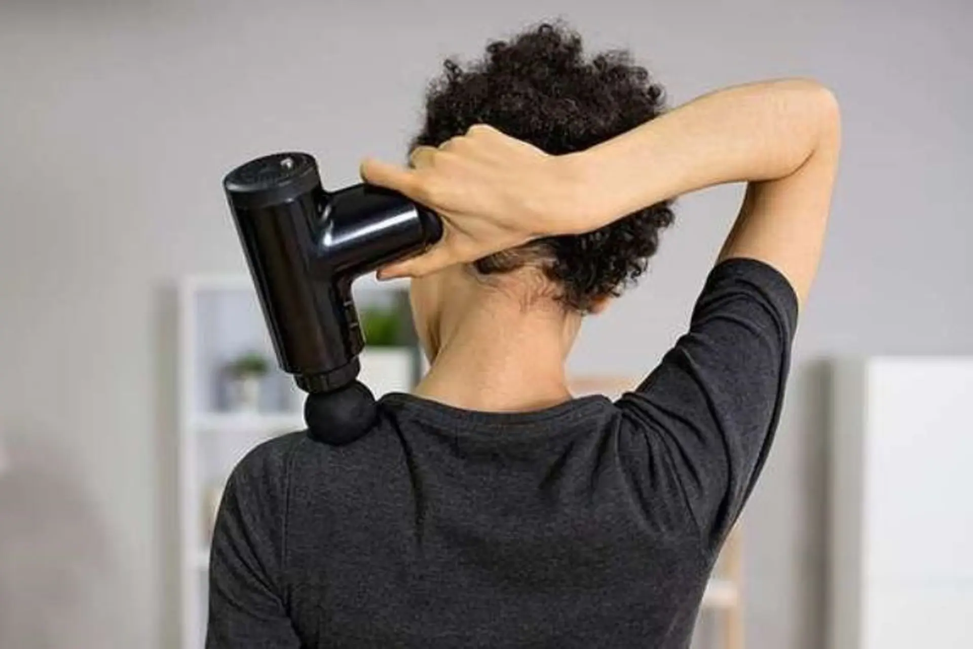 Mua máy massage ở đâu tại TP. HCM? Bật mí những mẫu máy massage chất lượng nhất tại FPT Shop