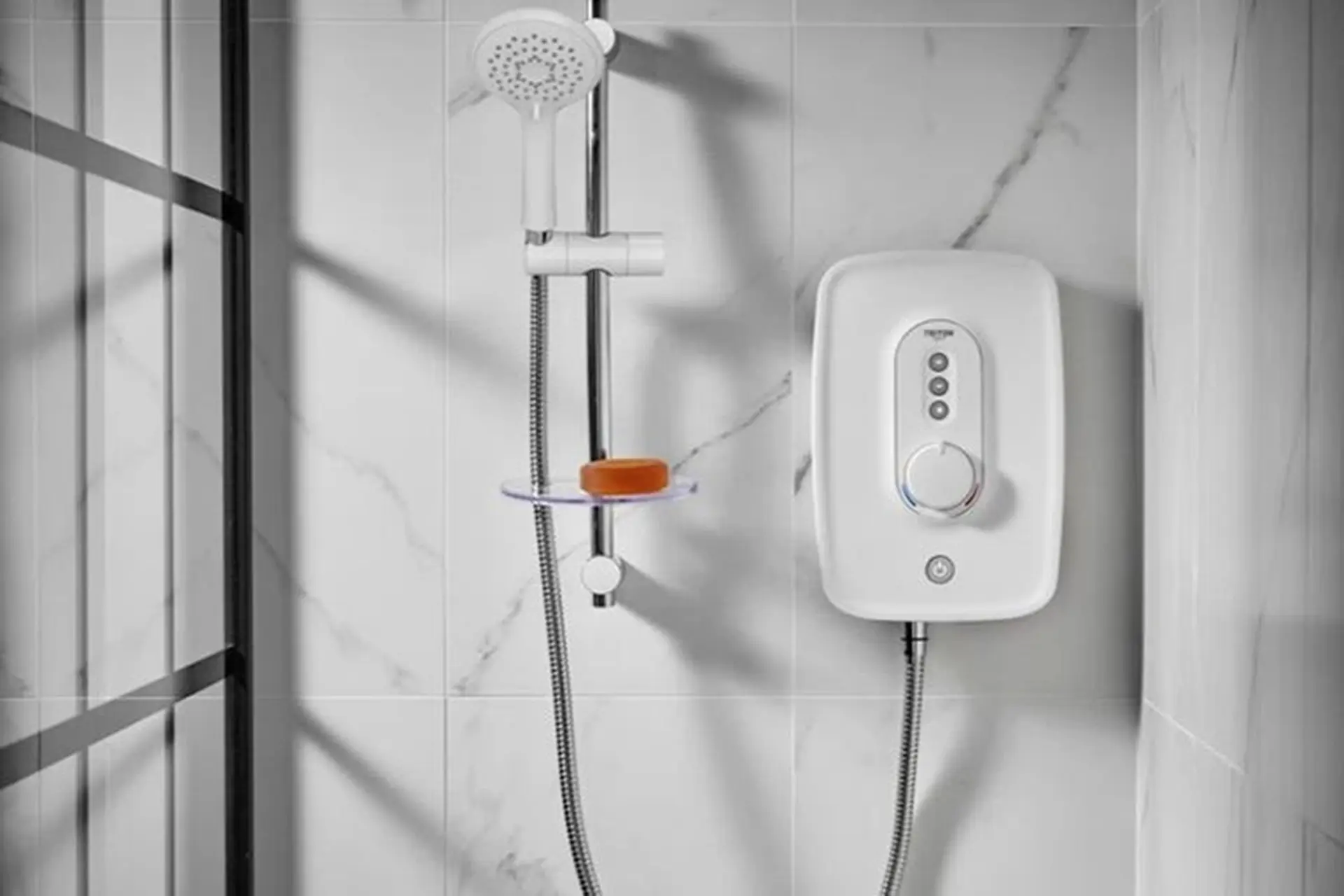 Mua máy nước nóng, bình nước nóng ở đâu tại Khánh Hòa chính hãng, giá tốt, sử dụng an toàn cho gia đình?