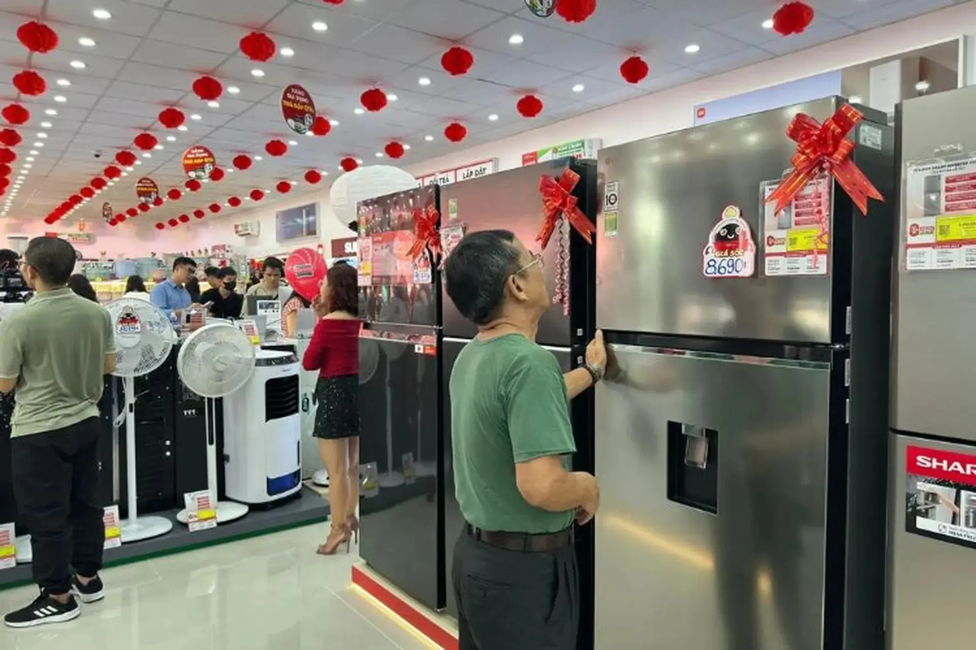 Mua tủ lạnh ngăn đá trên ở đâu uy tín, chất lượng và có nhiều lựa chọn cho gia đình?