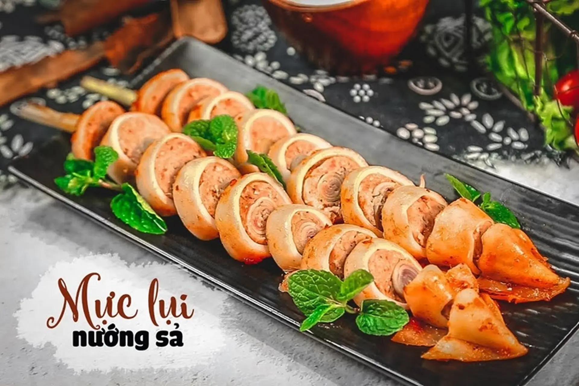 Hướng dẫn cách làm mực lụi nướng sả thơm lừng, dai ngon, hấp dẫn thực khách