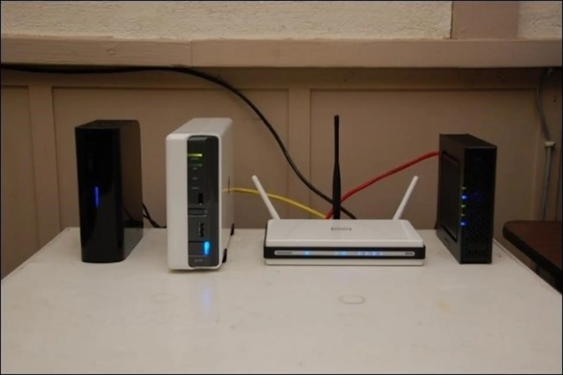 Nên dùng Wi-Fi tích hợp modem không? Ưu nhược điểm và cách lựa chọn phù hợp