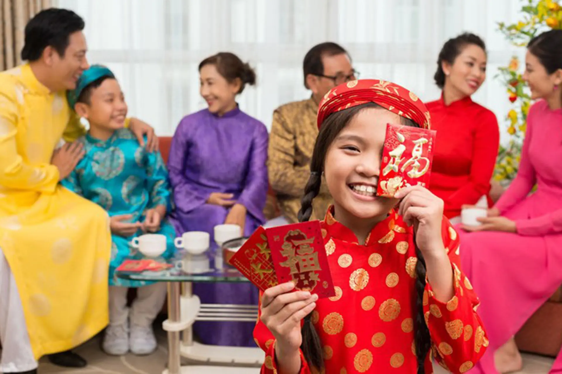 Ngày đầu năm mới nên làm gì để cả năm gặp may, tiền vào như nước và hạnh phúc đủ đầy?