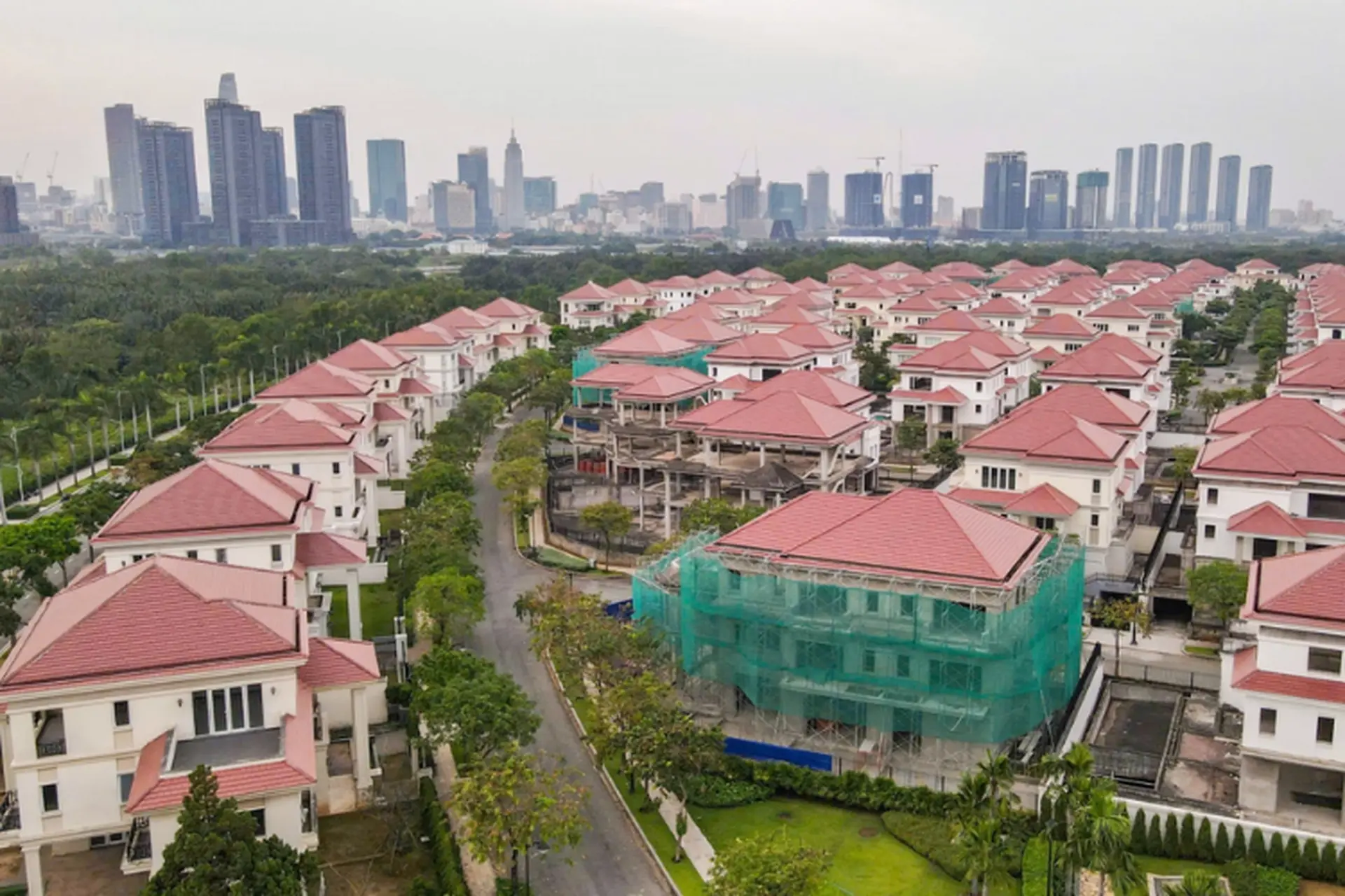 Nhà liền thổ là gì? Có thời hạn sở hữu bao lâu và có cần đăng ký giấy phép xây dựng không?