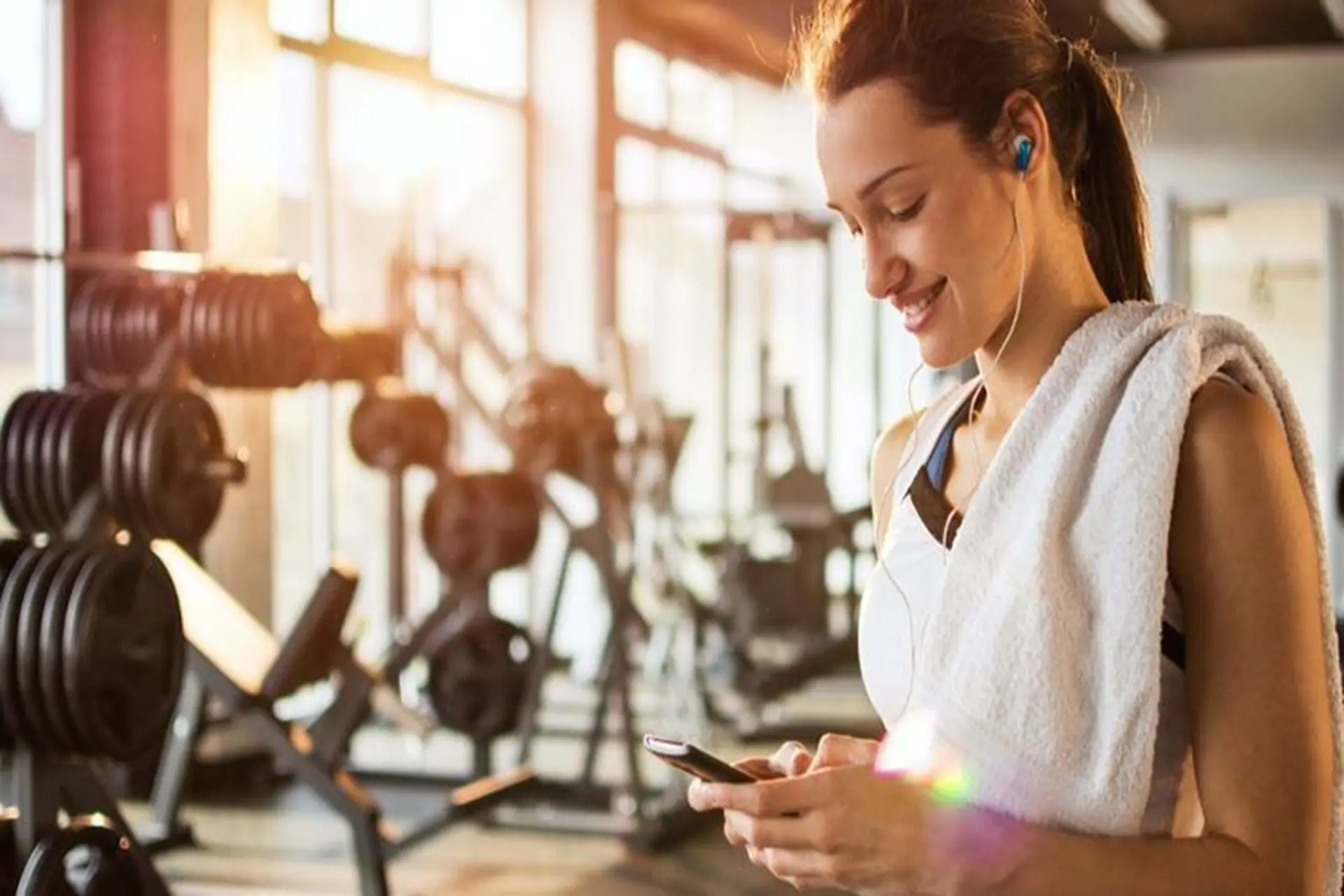 Top nhạc tập gym truyền động lực hay nhất giúp tăng cường sức mạnh và hiệu quả tập luyện 