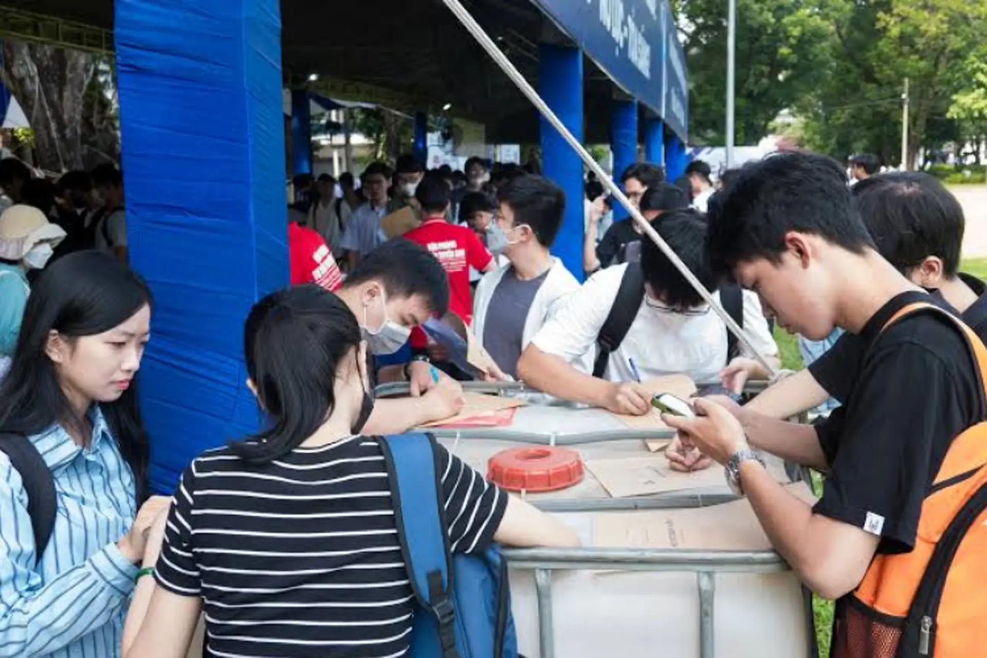 Nhập học trễ có được không? Quy định, thời gian và những lưu ý dành cho tân sinh viên