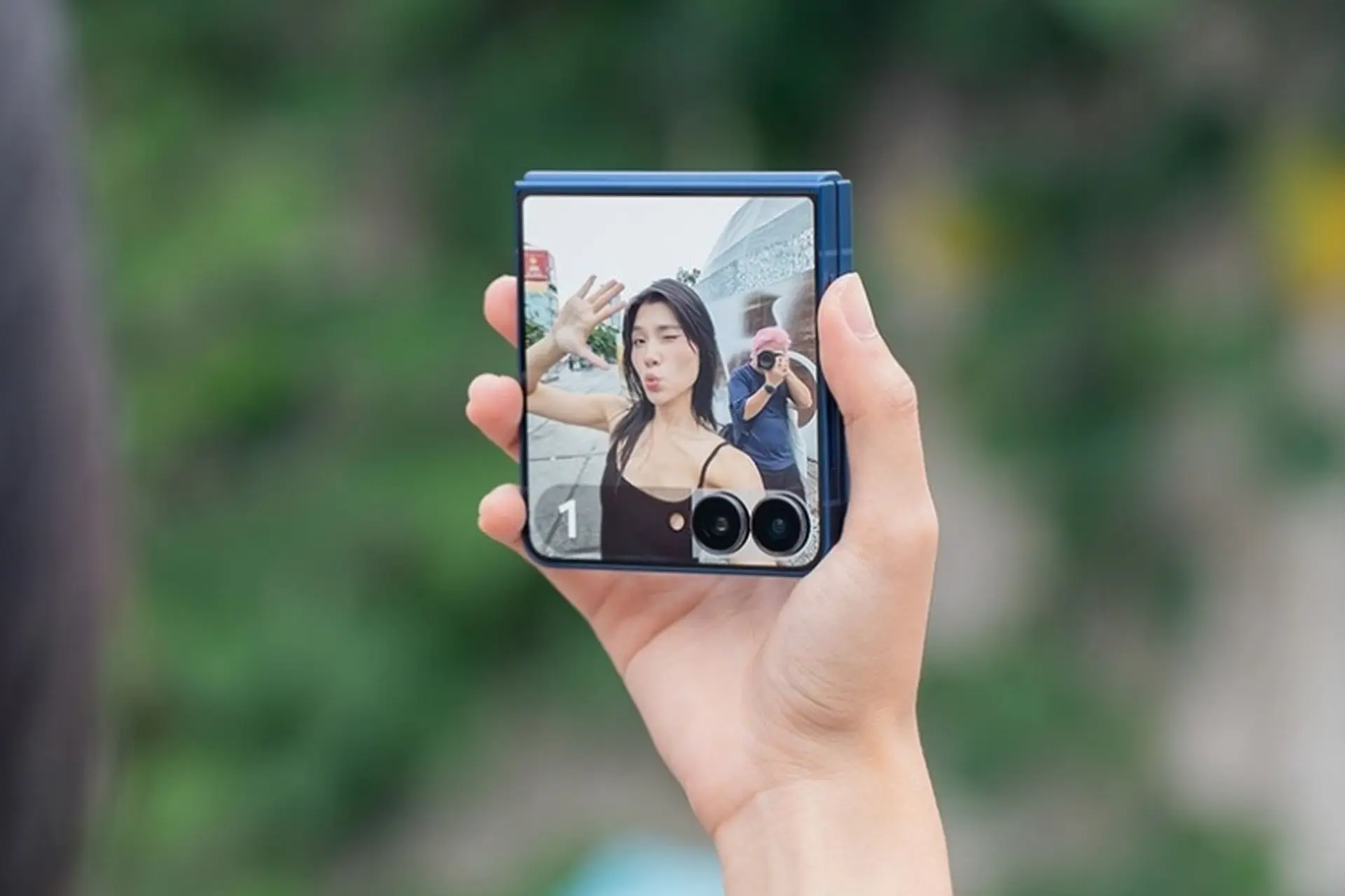 Có nên mua Galaxy Z Flip7 không? Đây là 5 điểm cải tiến xuất sắc khiến Gen Z "mê mẩn"