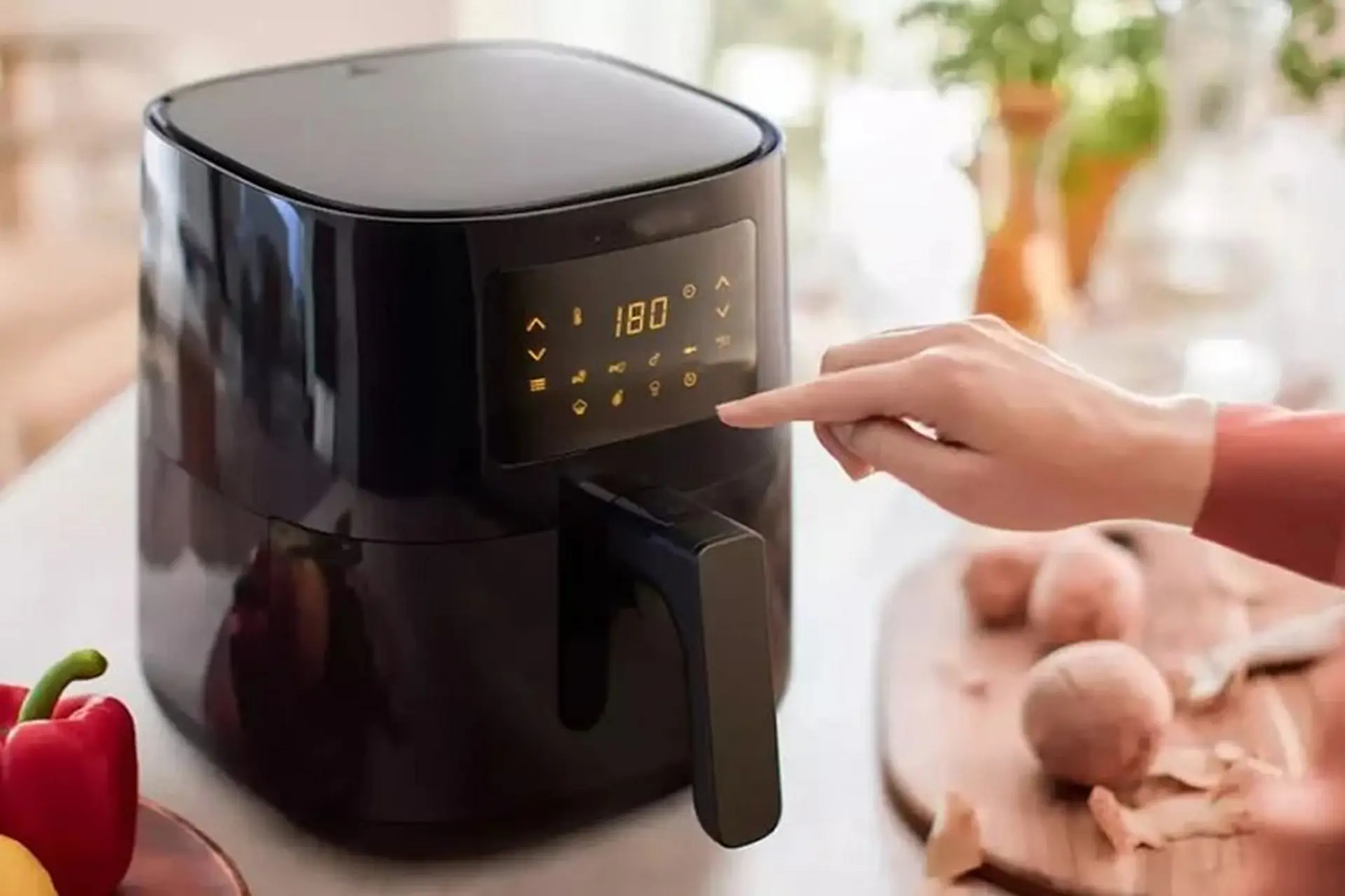 Nồi chiên không dầu bị hỏng cảm ứng: Cách nhận biết, nguyên nhân lỗi và cách khắc phục