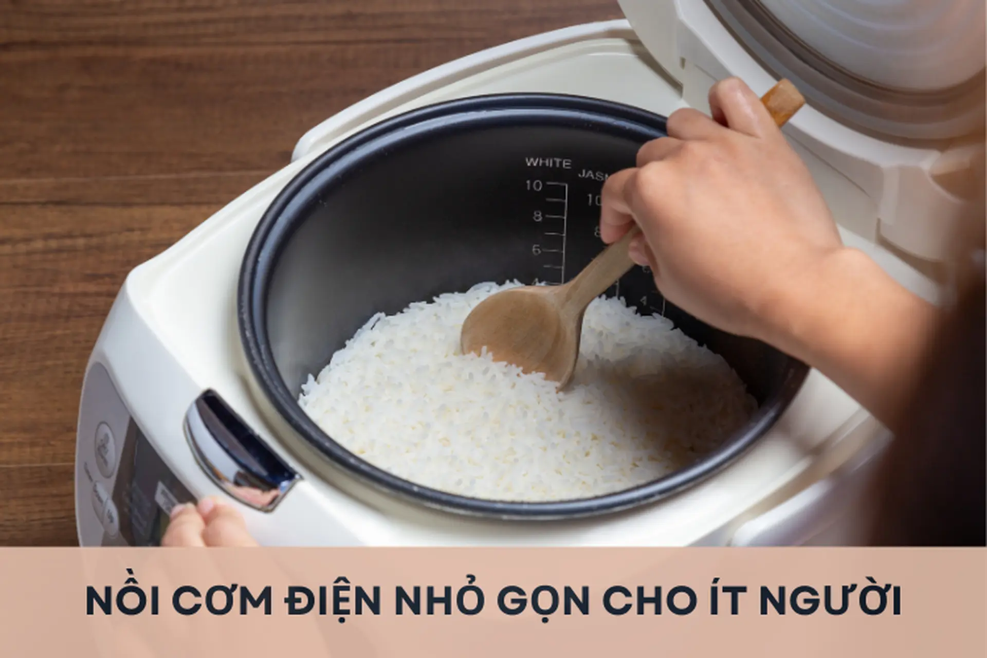 Top 5 nồi cơm điện nhỏ gọn cho ít người tốt nhất 2025 tại FPT Shop: Bền bỉ, giá tốt