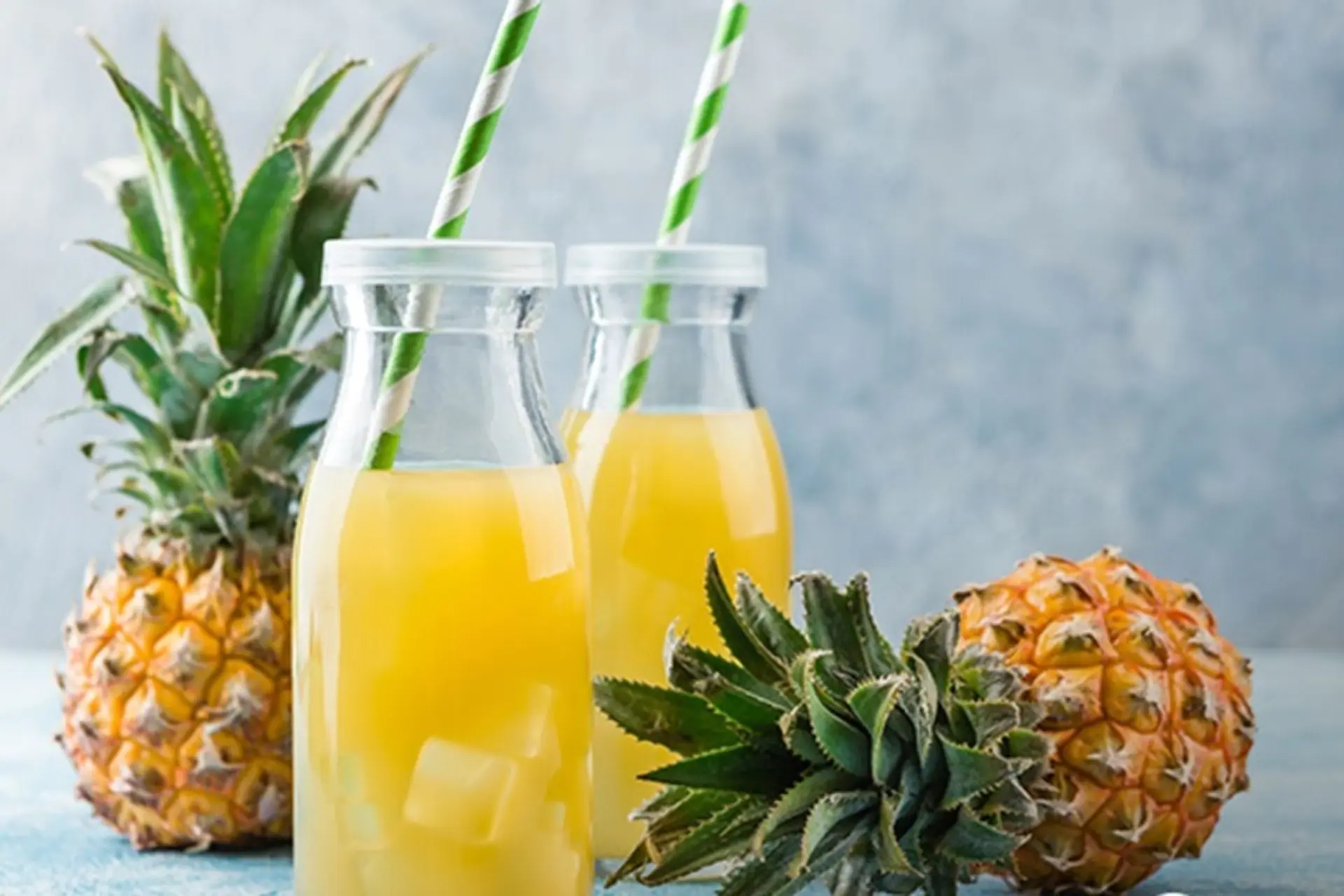Nước ép thơm mix với gì? Bỏ túi ngay 5 công thức đơn giản, hấp dẫn, ngon miệng