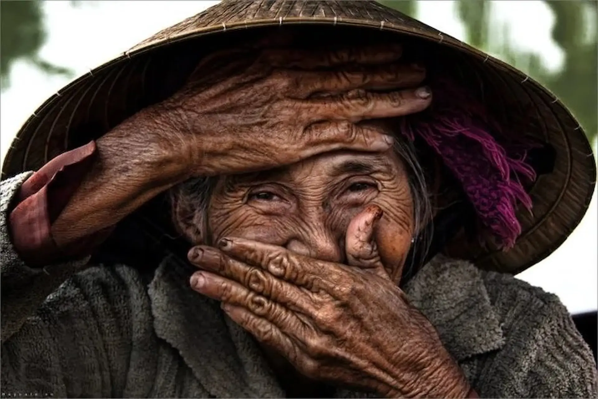 Khám phá "O" là gì tiếng Huế? Giải mã nét duyên trong cách xưng hô của người Cố đô