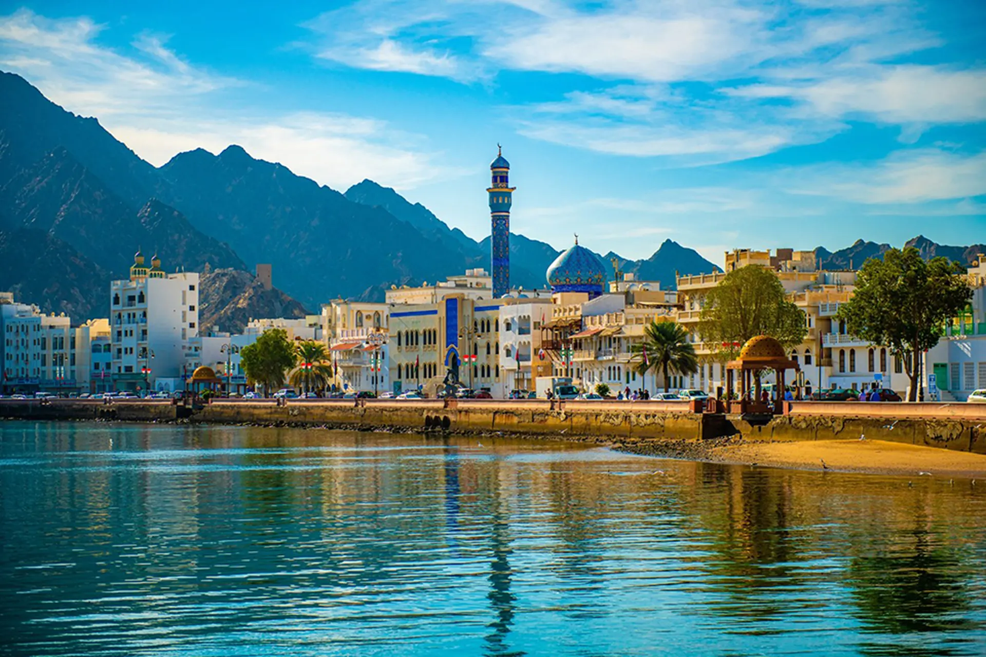 Oman là nước nào? Khám phá “tất tần tật” về văn hóa, du lịch và những điều thú vị ở Oman