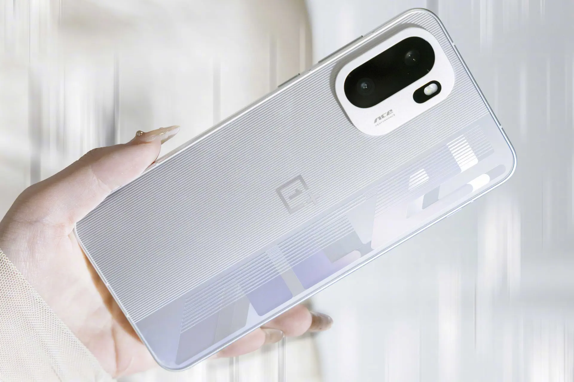 OnePlus Ace 6 Ultra lộ cấu hình: Pin tăng mạnh lên 8.500 mAh, màn hình 165 Hz