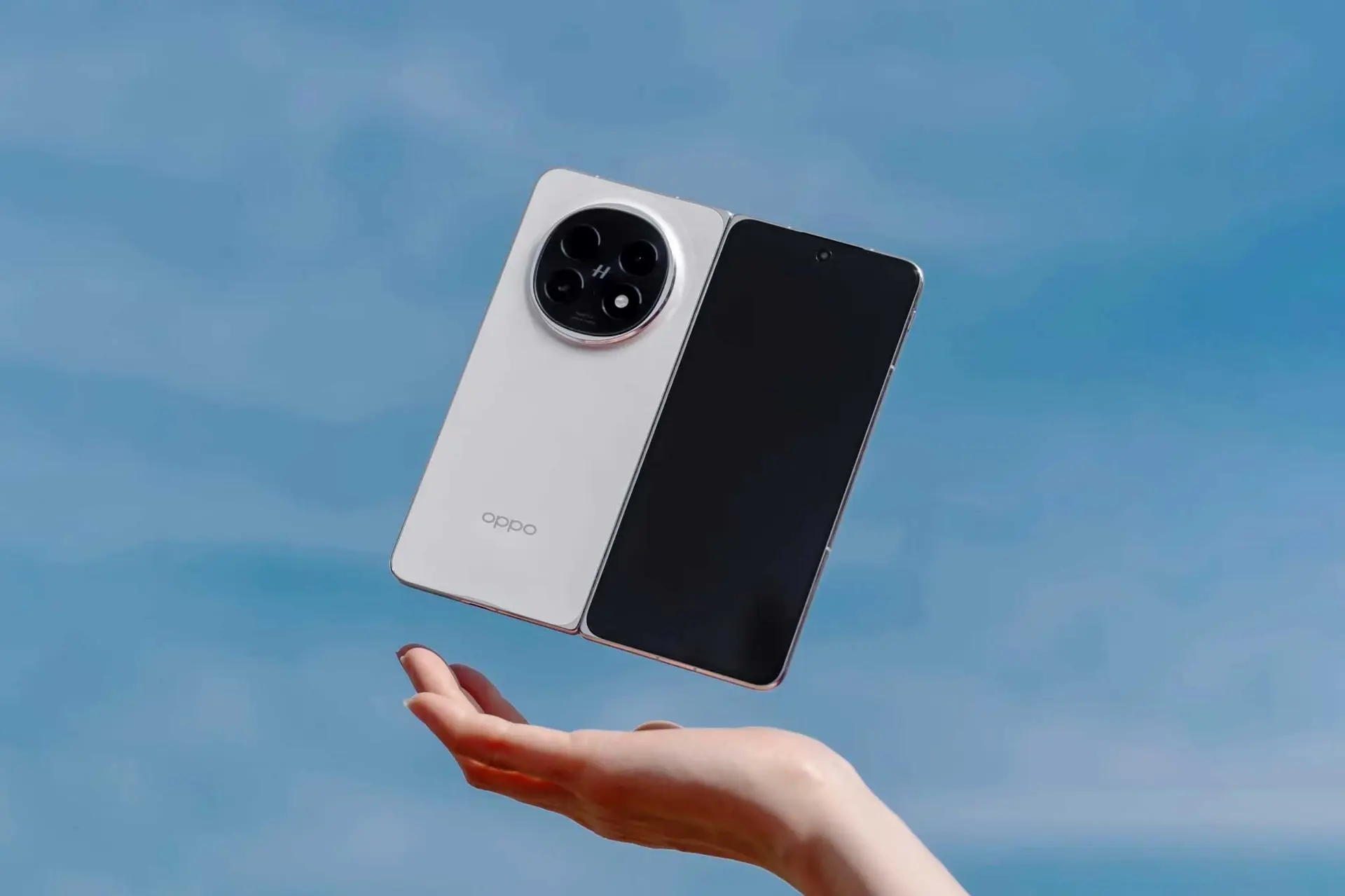 OPPO Find N6 rò rỉ: Bút cảm ứng AI, sạc từ tính, cấu hình cao cấp