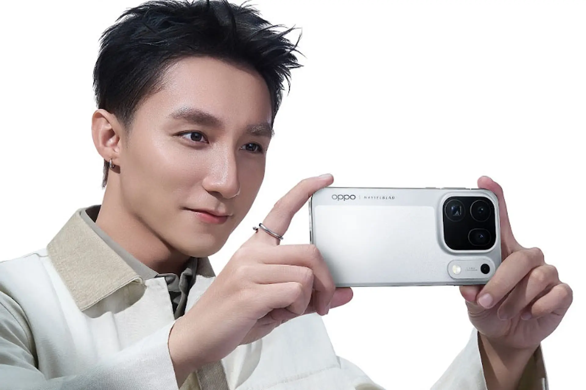 OPPO Find X10 Series mở bán tại Việt Nam: Đột phá nhiếp ảnh với hệ thống camera Hasselblad 200 MP