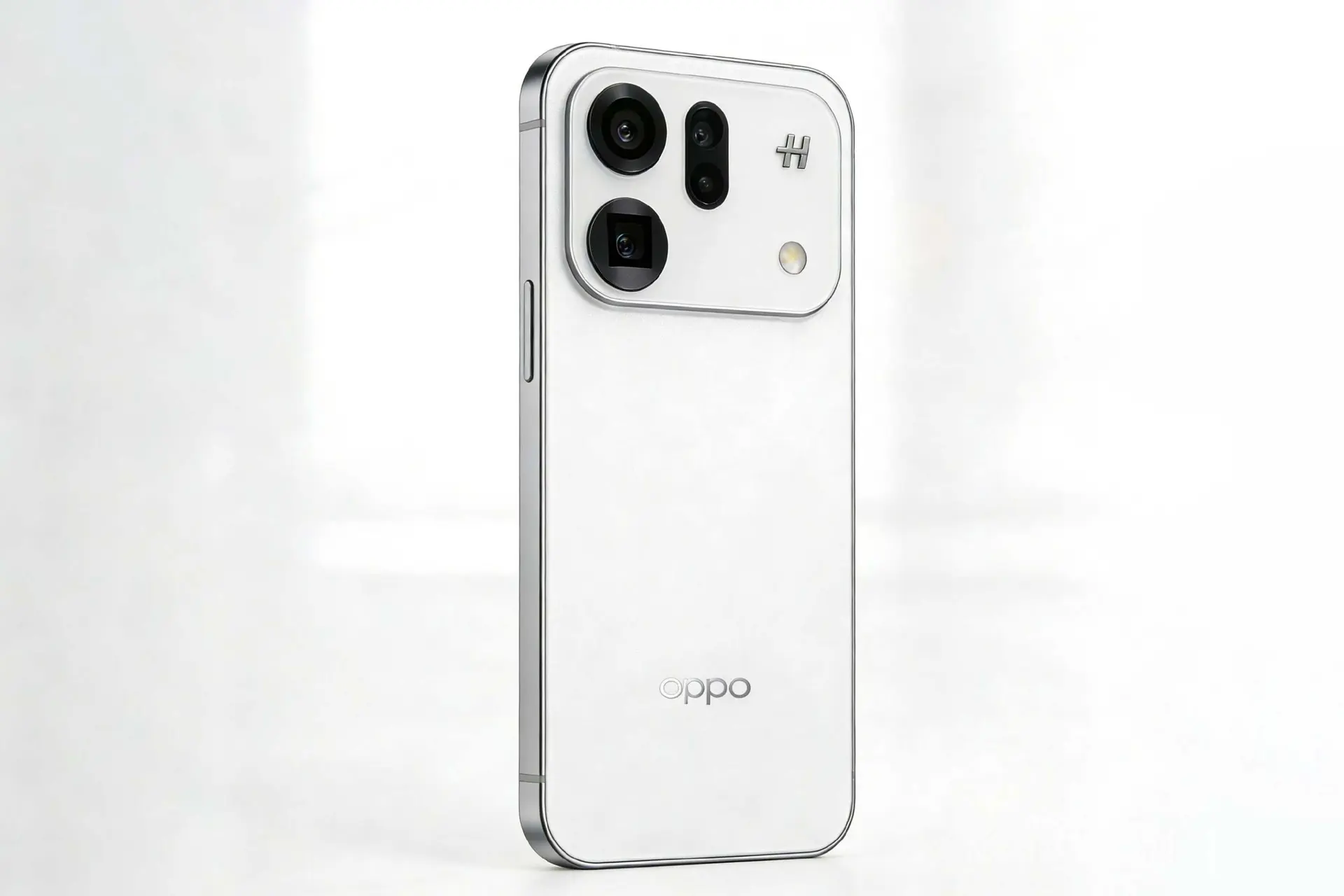 OPPO Find X9s xuất hiện qua ảnh rò rỉ, thiết kế mặt lưng gây chú ý