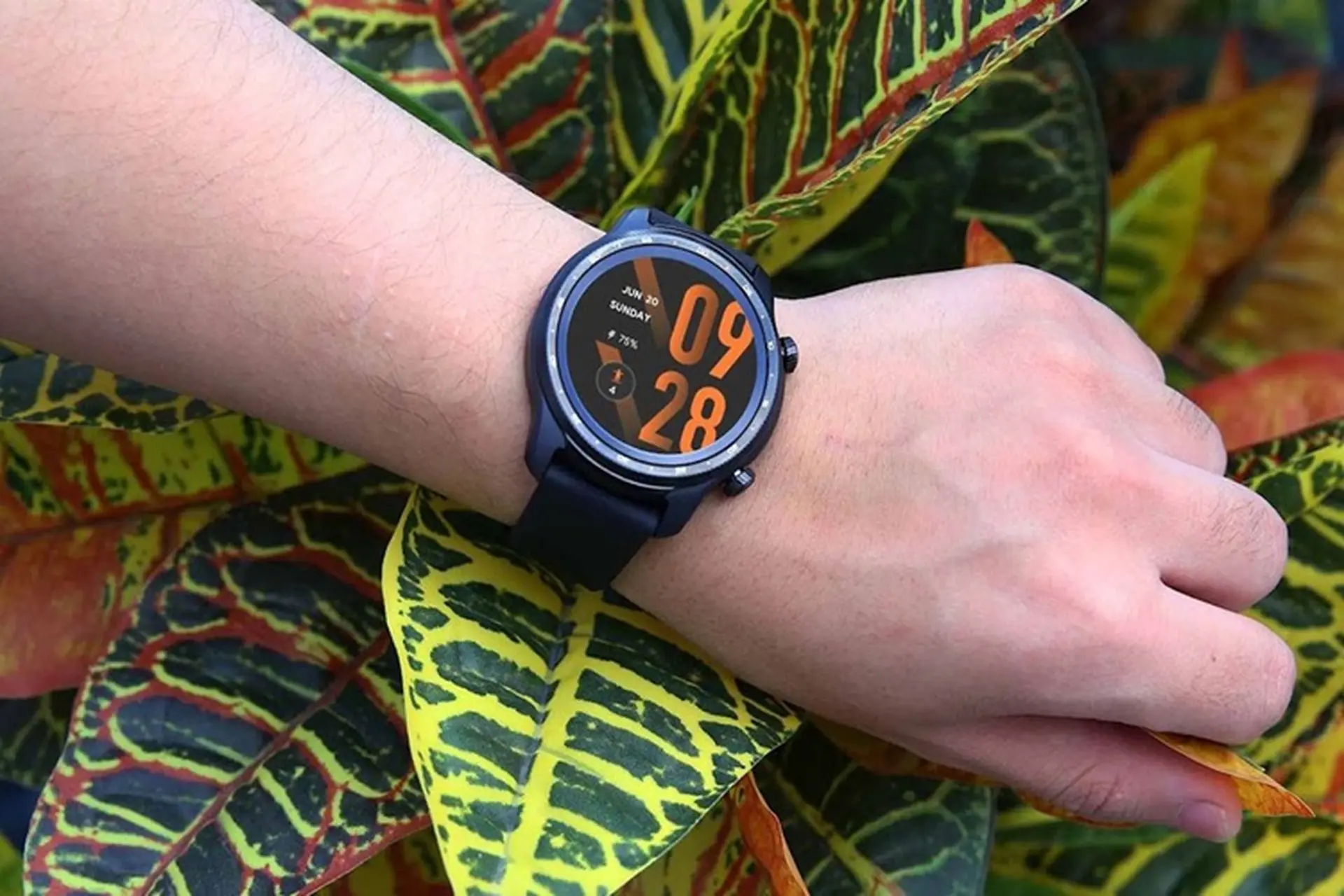 Tải ứng dụng Orange Series For Wear OS: Công cụ tùy chỉnh mặt đồng hồ thú vị