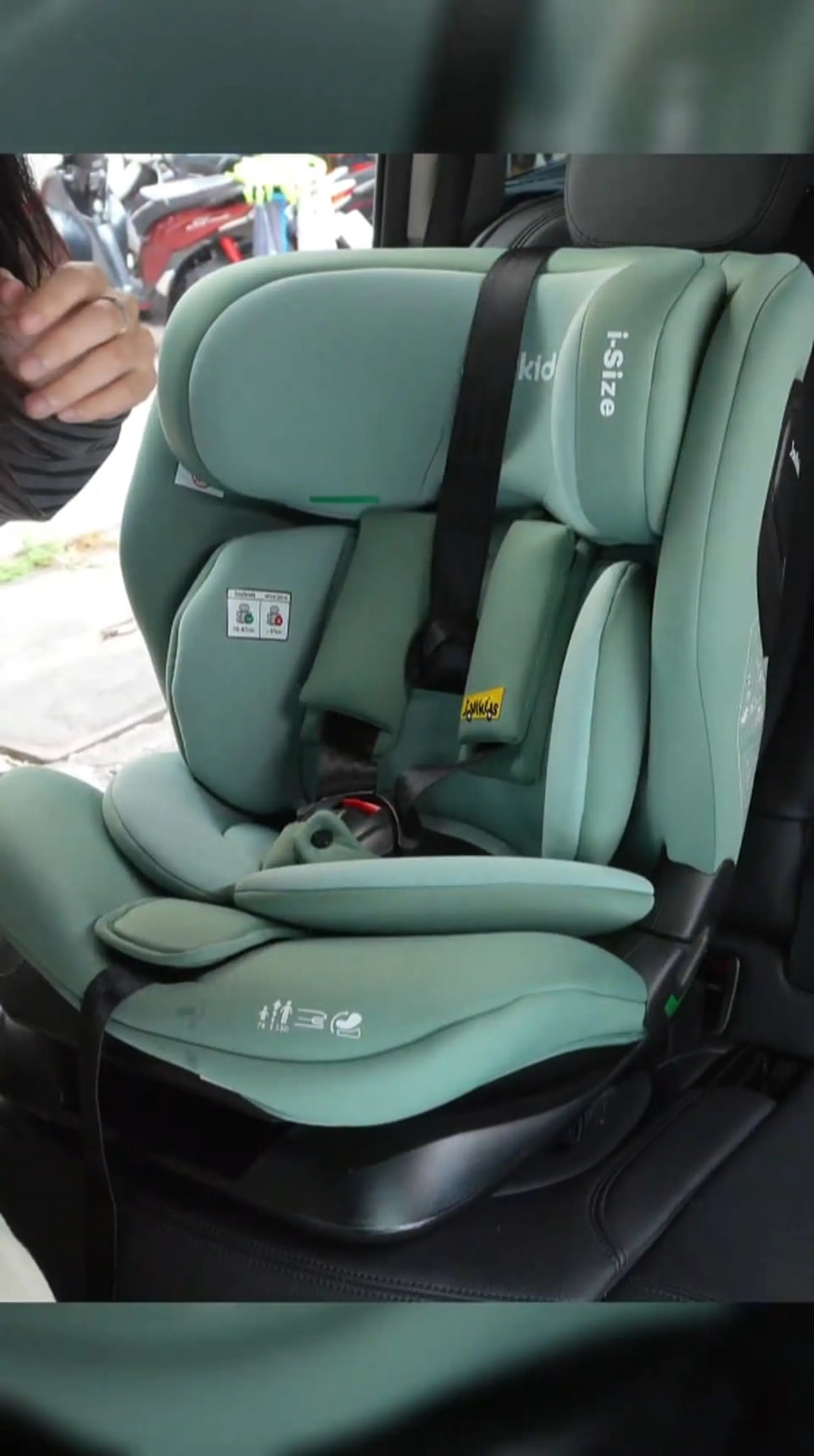 Lựa chọn Ghế ô tô trẻ em Jovikids: Hãy đầu tư ngay để bảo vệ con trẻ của chúng ta!!!