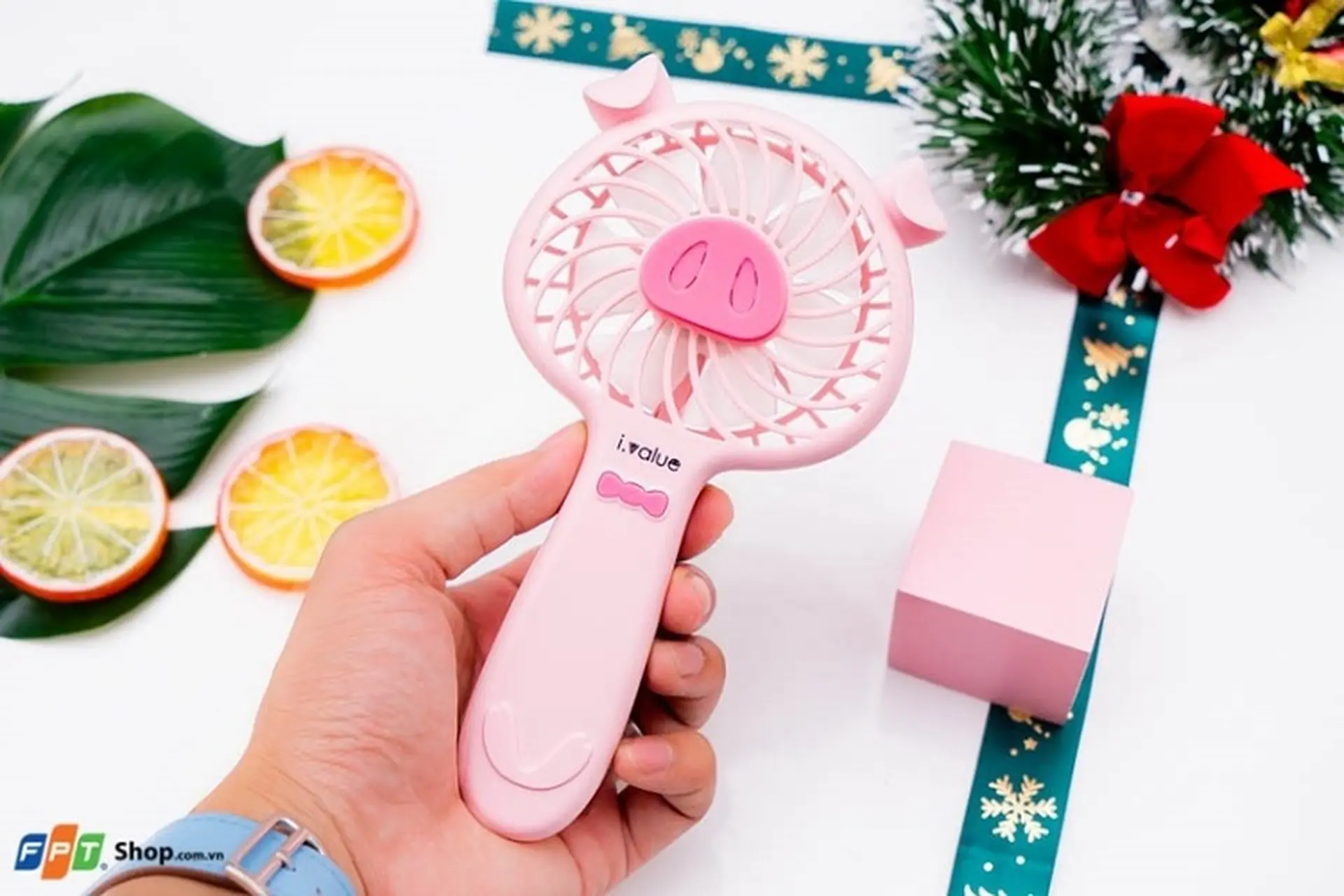 Top 5 quạt mini cầm tay dễ thương, đồng hành cùng bạn đi khắp muôn nơi trong mùa hè này