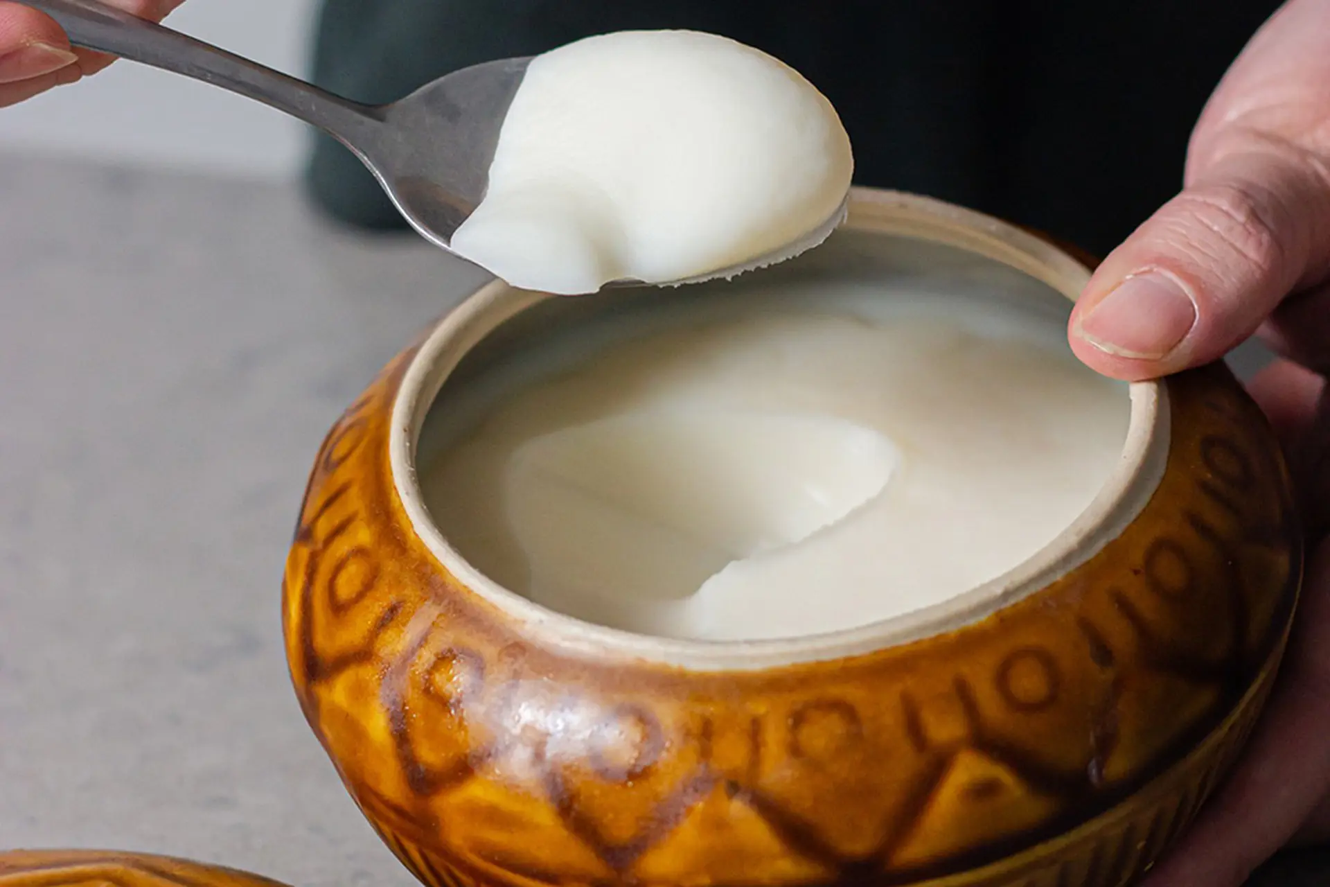 Cách rán mỡ nước trắng muốt từ mỡ lợn, không bị bọt, để lâu vẫn giữ nguyên màu