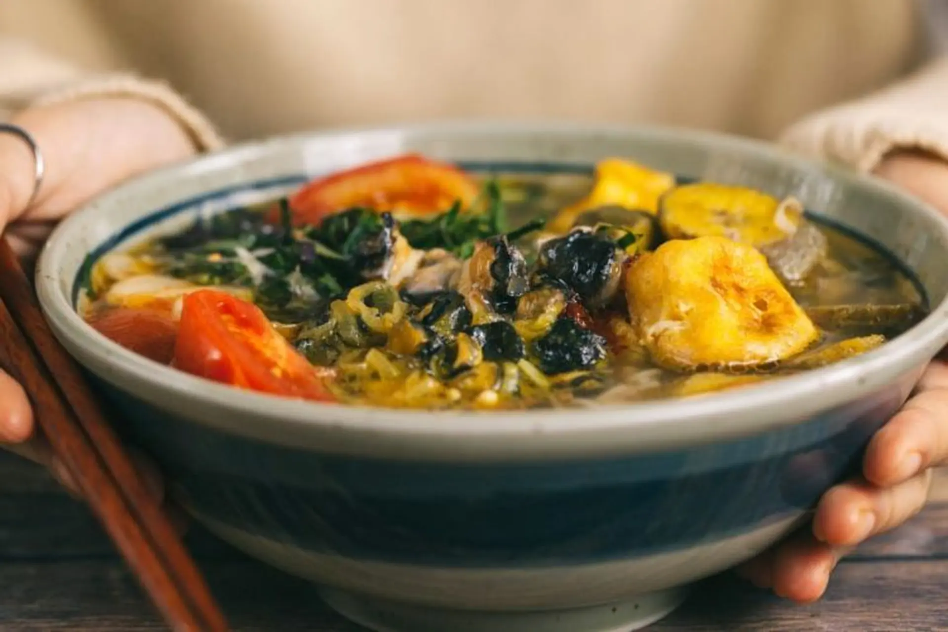 Các loại rau ăn bún ốc chống ngán, thơm ngon, chuẩn vị để bạn tự chuẩn bị tại nhà