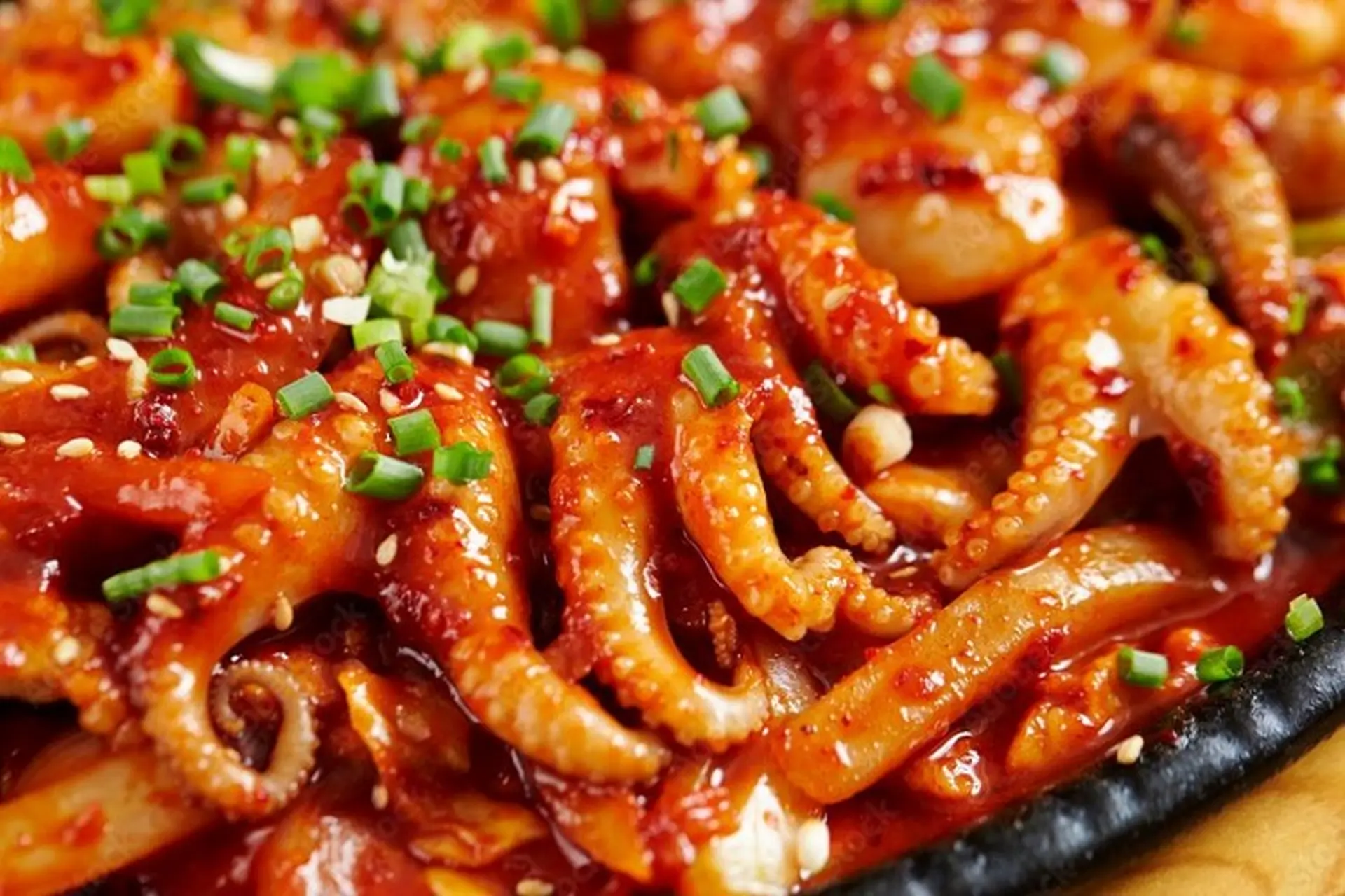 Tổng hợp những món ngon từ râu bạch tuộc - "siêu phẩm" không thể thiếu trên bàn nhậu