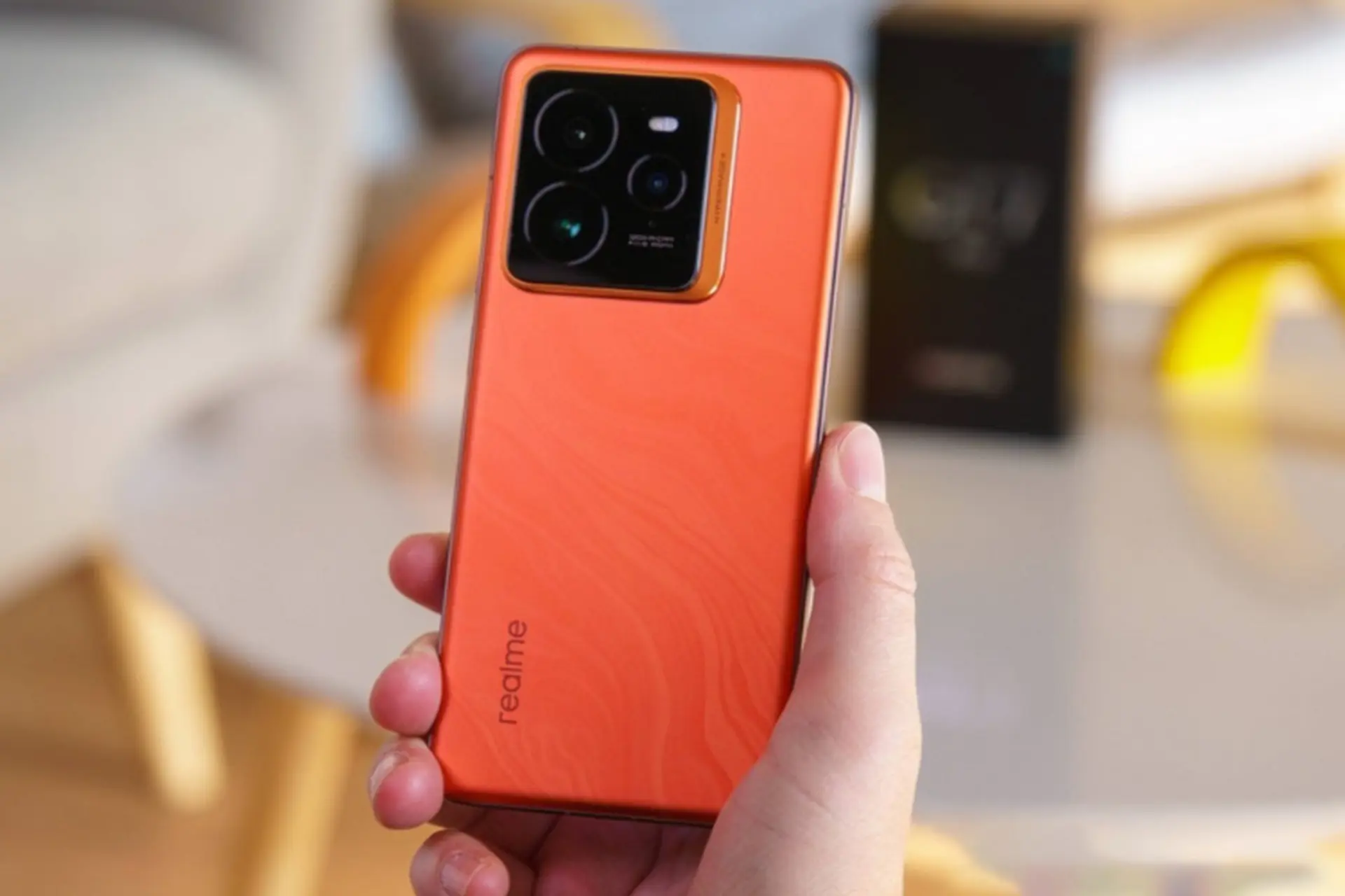 Đánh giá realme GT7 Pro chi tiết: Hiệu năng Snapdragon 8 Elite mạnh mẽ, pin 6.000 mAh bền bỉ