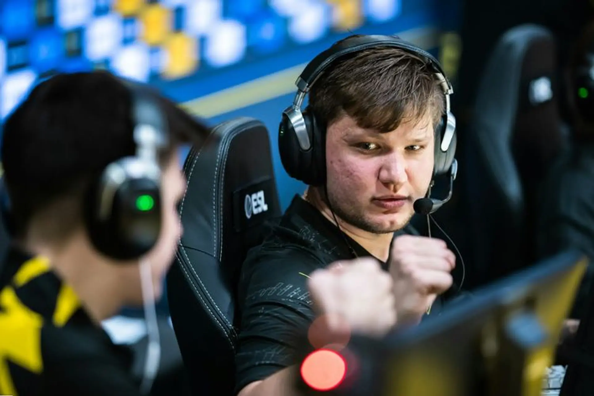 S1mple là ai? Toàn cảnh sự nghiệp và dấu ấn của huyền thoại eSports CS2 thế giới