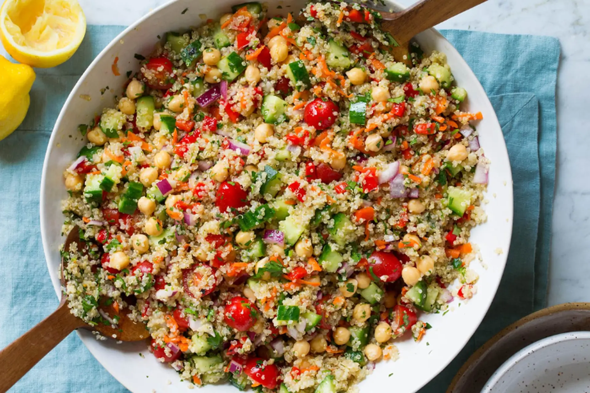 Mẹo làm salad Quinoa Địa Trung Hải tươi ngon, hấp dẫn cho người đang giảm cân