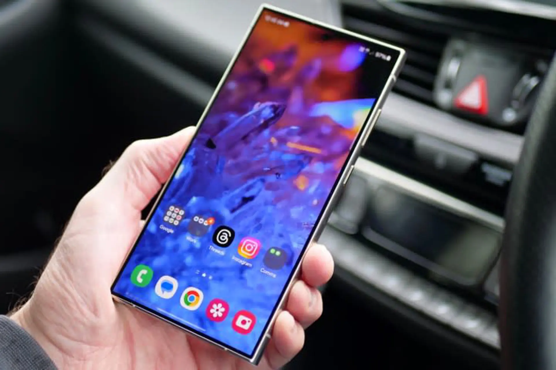 Samsung Galaxy S25 có thể được trang bị tính năng phát hiện tai nạn ô tô giống iPhone và Pixel