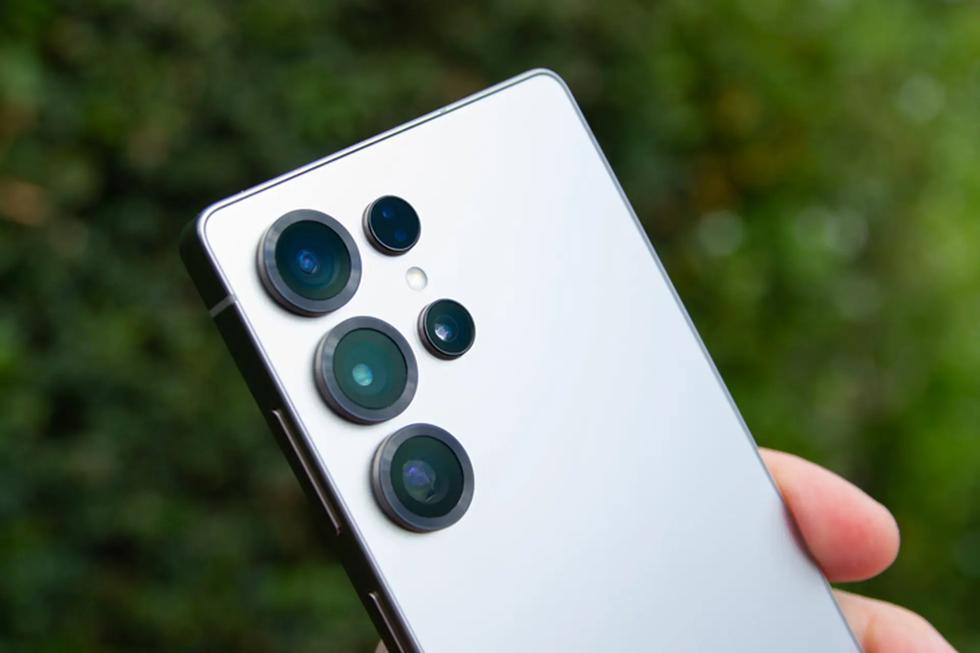 Samsung Galaxy S26 Ultra có thể được nâng cấp lớn về camera