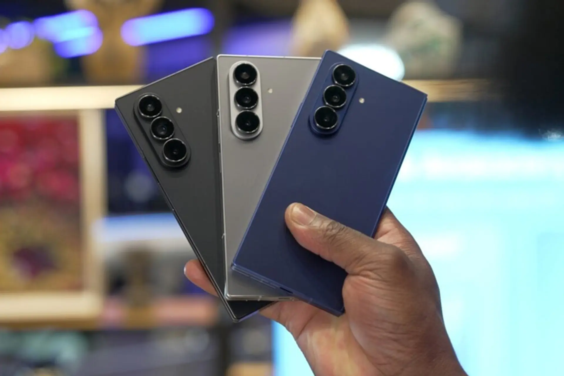 Samsung vượt qua Apple để dẫn đầu thị trường smartphone cao cấp Ấn Độ