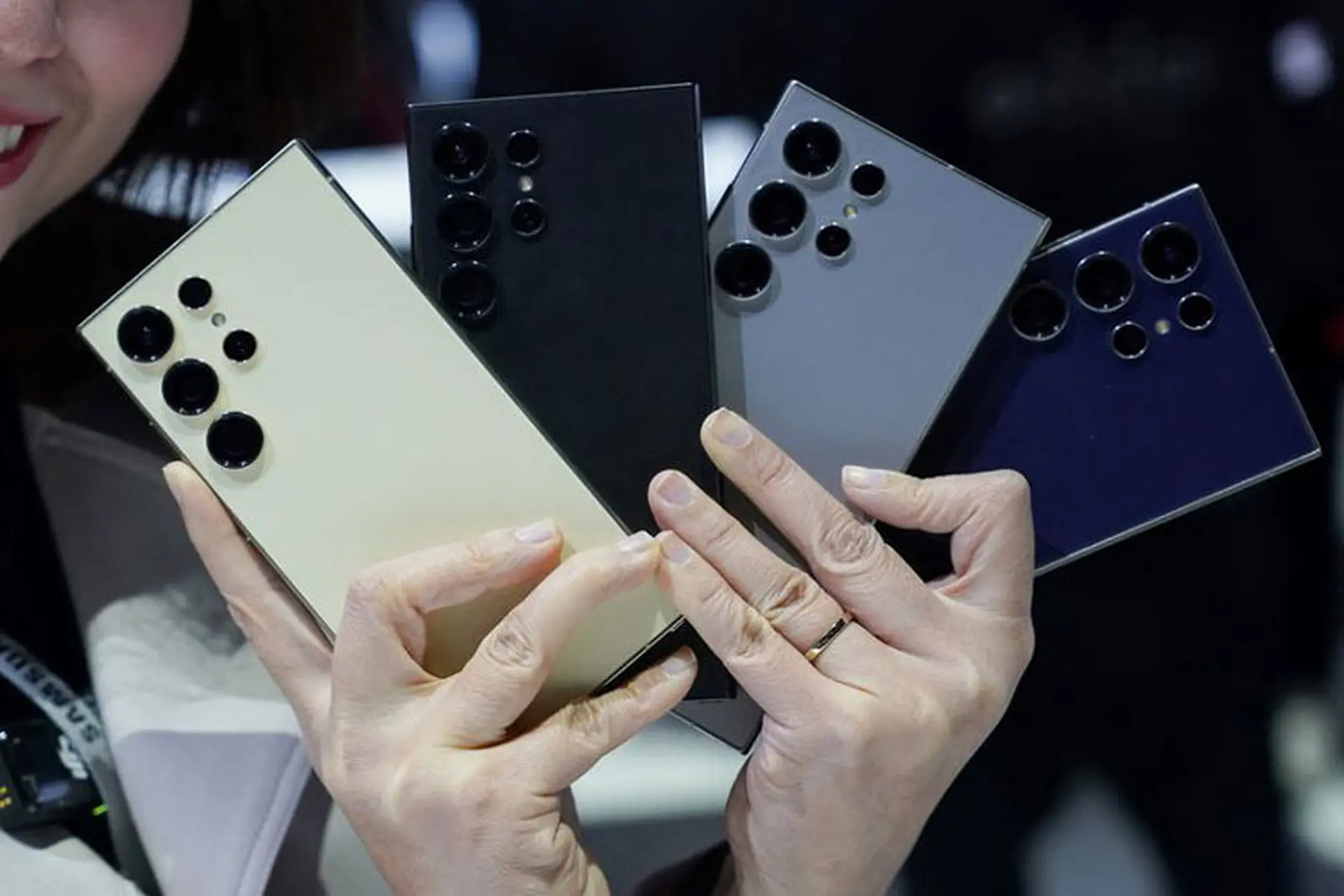 Samsung đã xuất xưởng 53.5 triệu smartphone trong Q2, Apple và Xiaomi bám sát phía sau