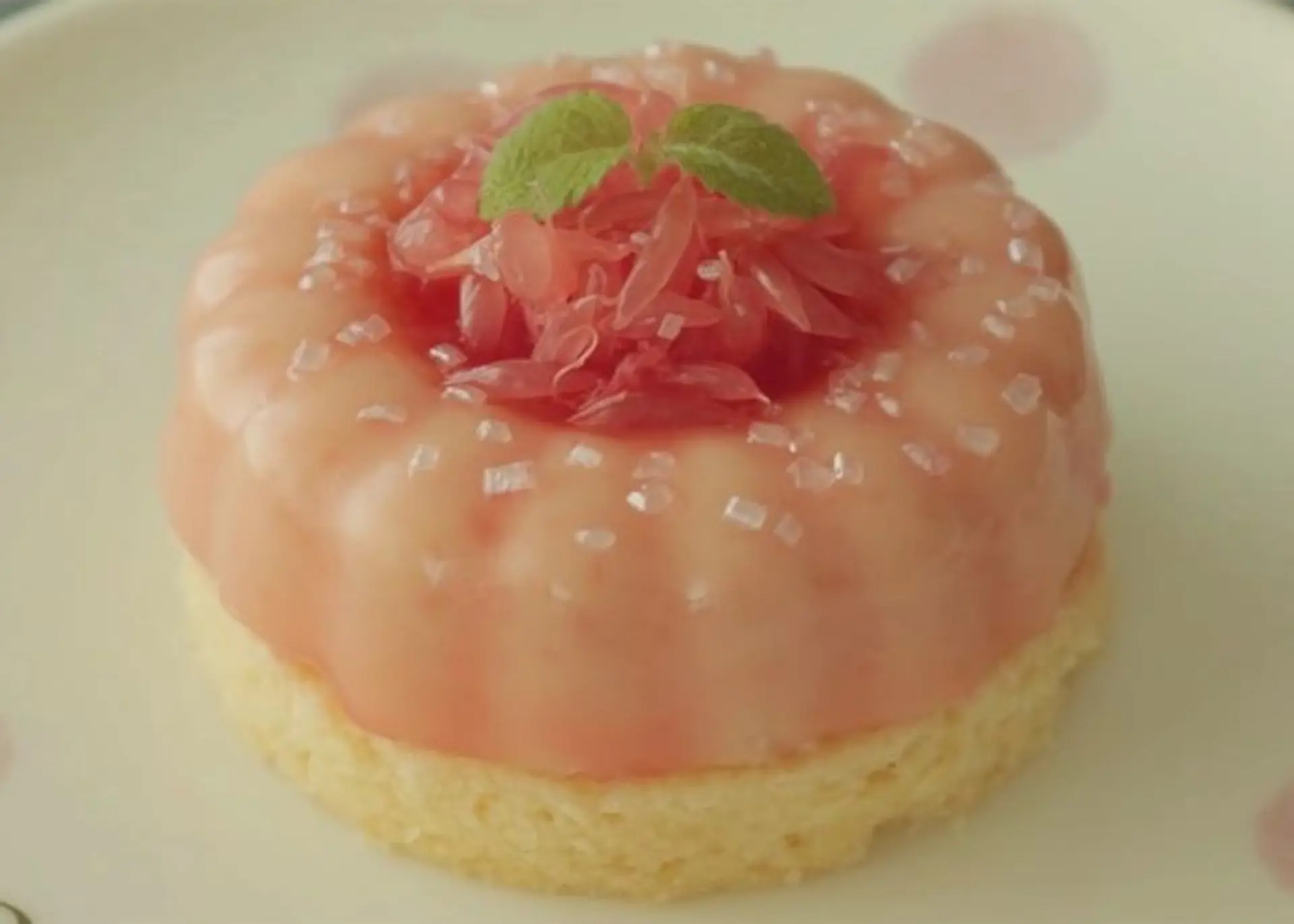 Chiêu đãi những người thân yêu bằng món bánh mousse bưởi mềm tan, ngọt xốp cuối tuần
