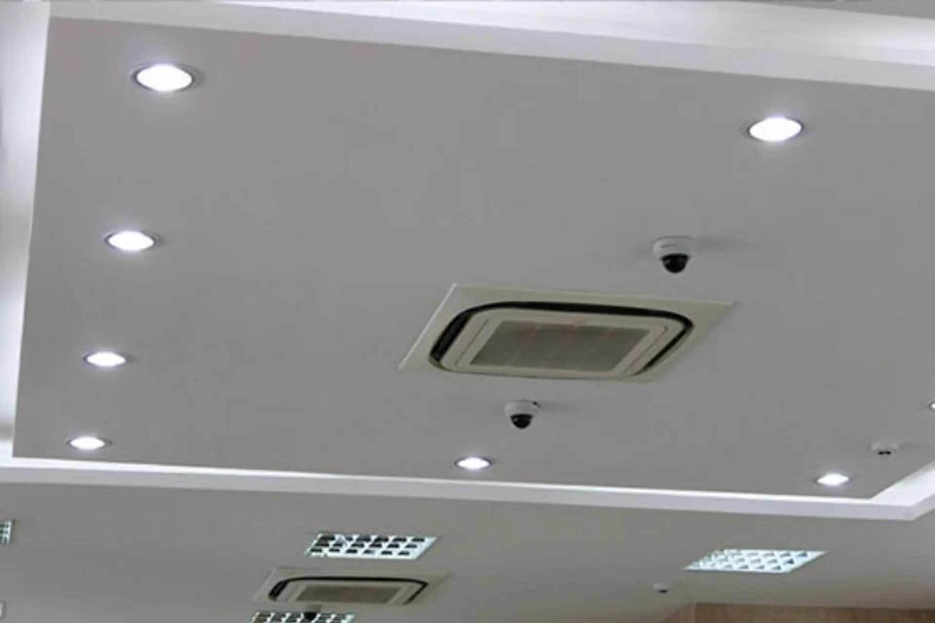 Điều hòa âm trần 18000BTU phù hợp với không gian nào? Hướng dẫn cách chọn và lắp đặt