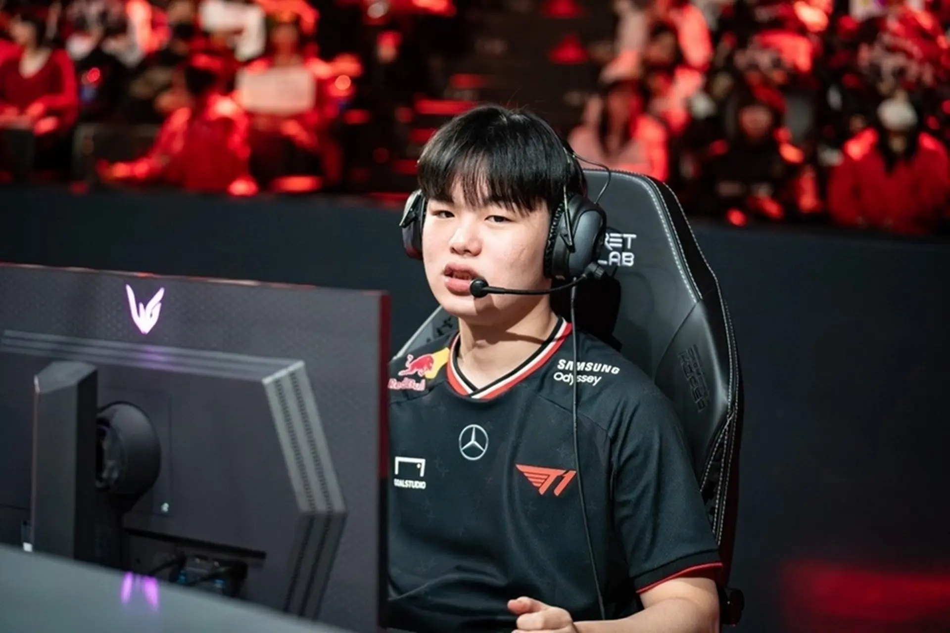 Smash T1: Tiểu sử, sự nghiệp và tương lai của xạ thủ trẻ tài năng Liên Minh Huyền Thoại