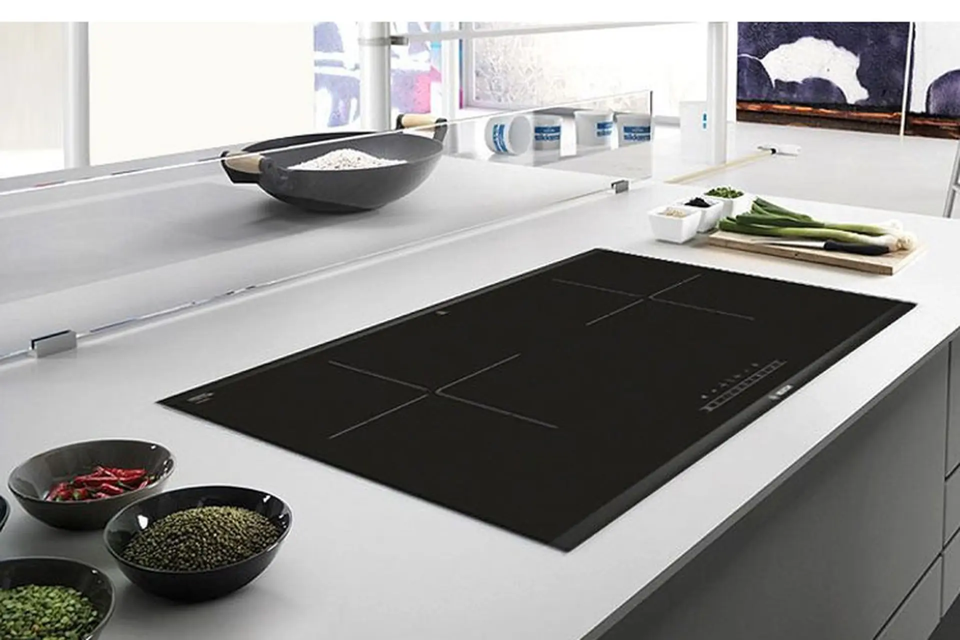 So sánh bếp từ Bosch và Teka: Sản phẩm nào phù hợp với nhu cầu của bạn hơn?