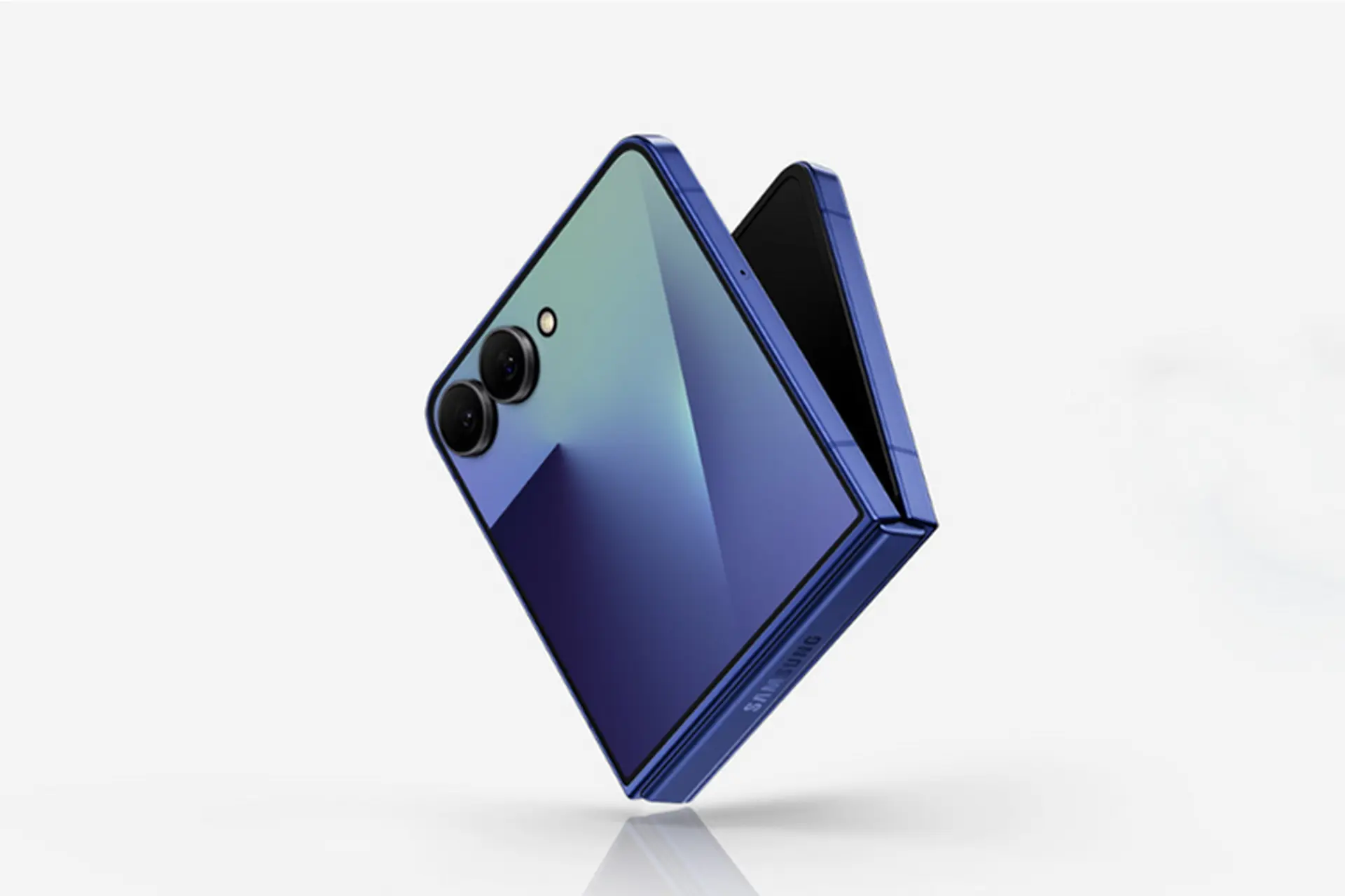 So sánh camera điện thoại gập với điện thoại thường: Khoảng cách đang dần được thu hẹp