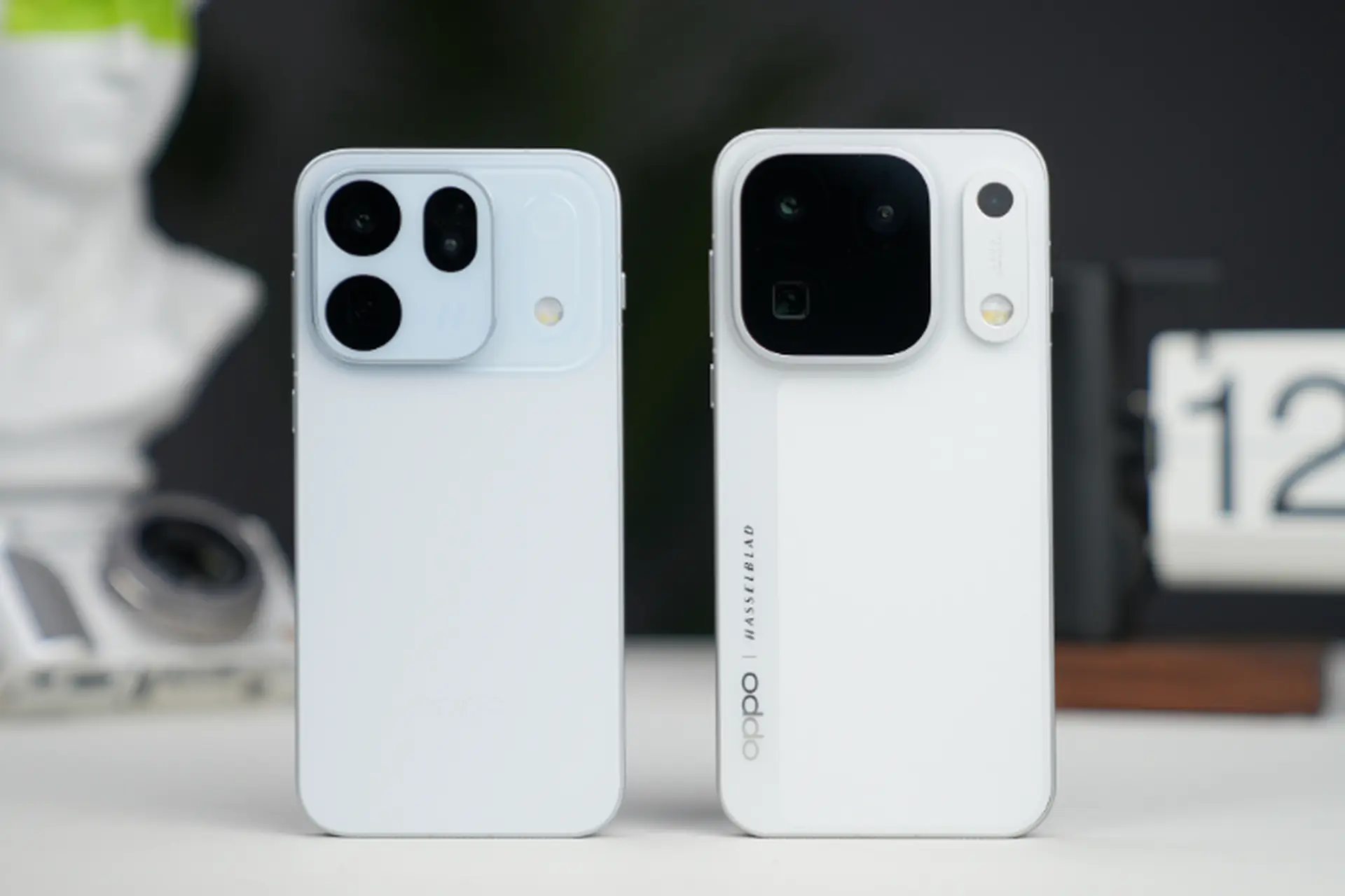 So sánh OPPO Find X10 và Find X10 Pro Max: Chọn bản tiêu chuẩn hay cao cấp?