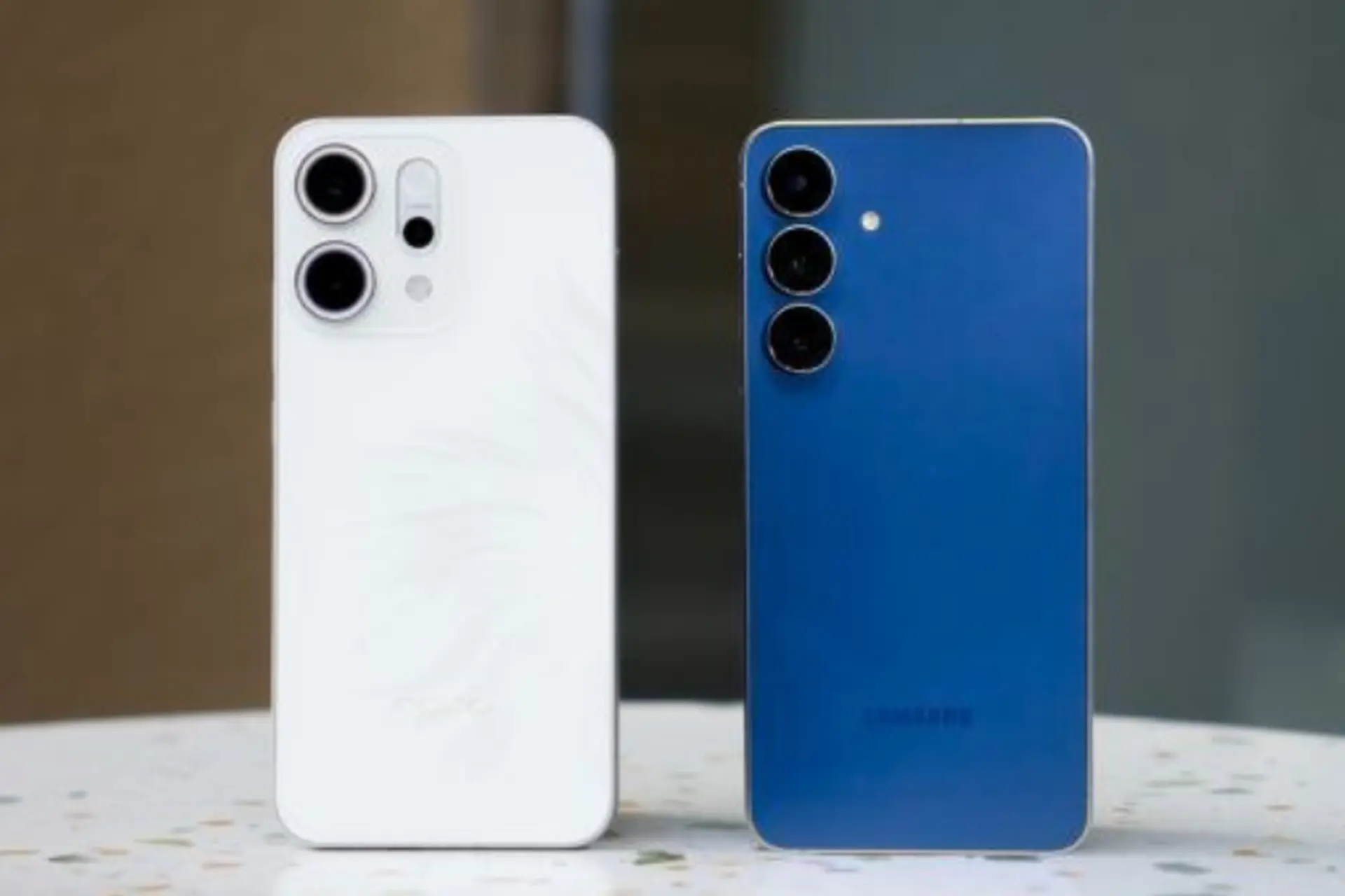 So sánh Samsung Galaxy S25 FE và OPPO Reno14: Thiết kế, hiệu năng, camera và pin – mẫu nào đáng mua hơn?