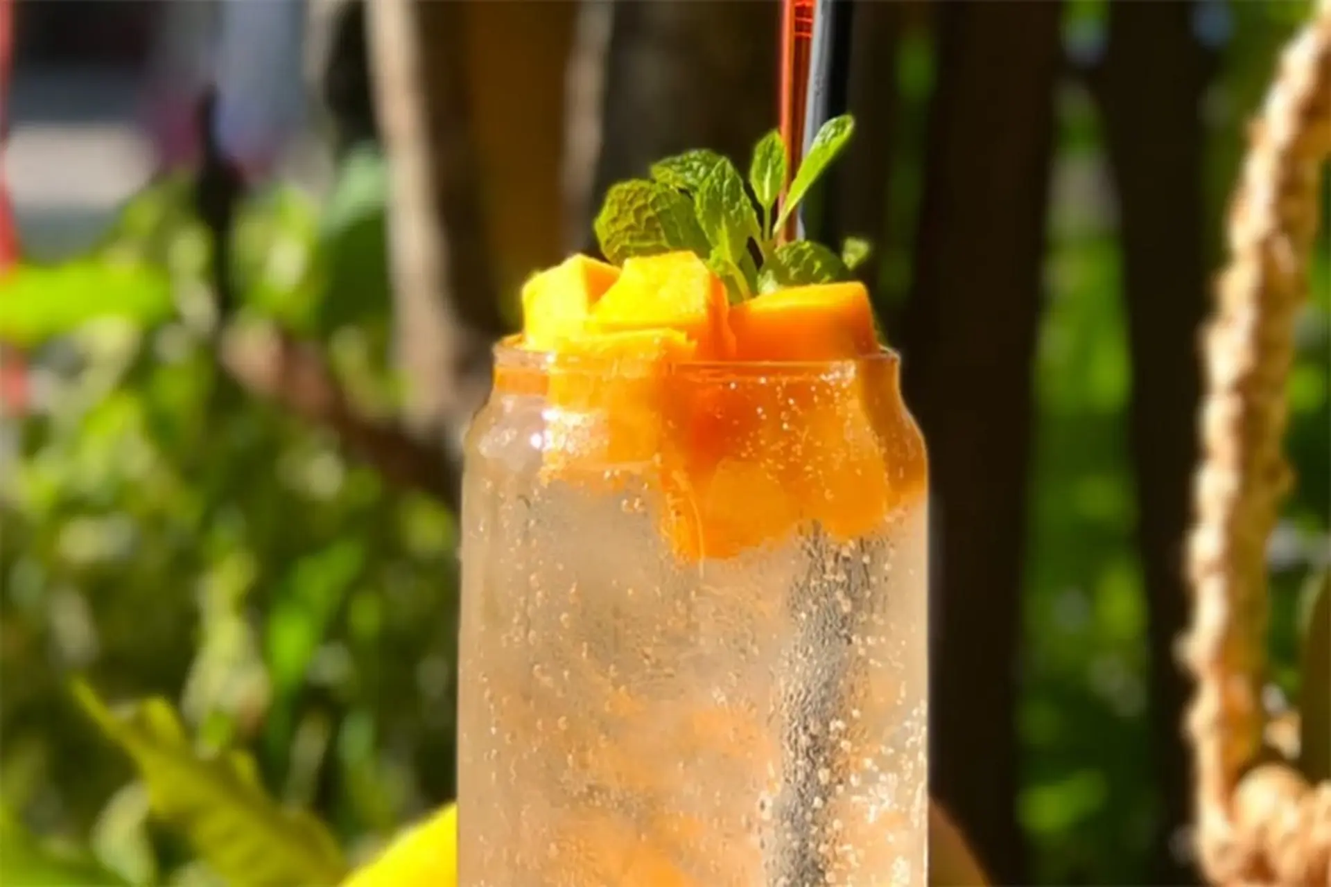 Tổng hợp 3 cách chế biến soda xoài mát lạnh giải nhiệt đơn giản trong một nốt nhạc
