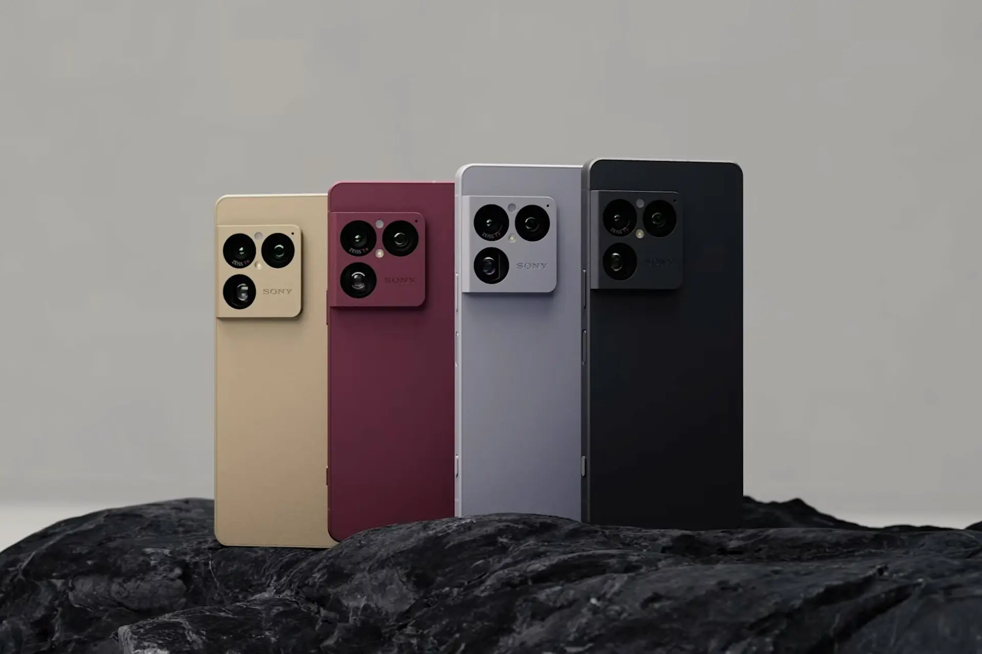 Sony Xperia 1 IX xuất hiện sớm, hé lộ khả năng kết nối vệ tinh